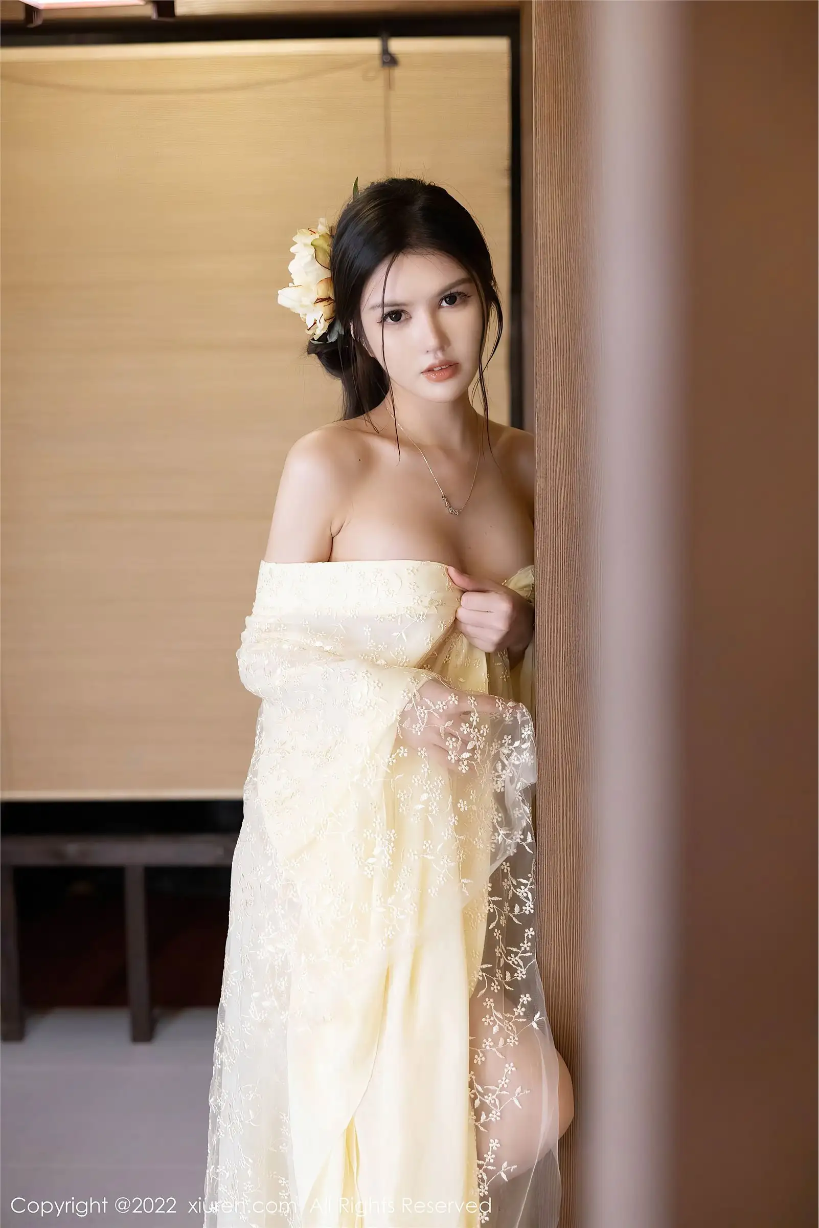 [XIUREN秀人网] 2022.08.04 NO.5387 媛媛酱belle