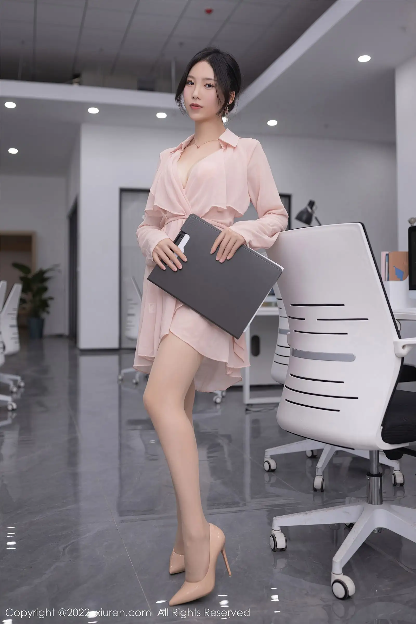 [XIUREN秀人网] 2022.09.28 NO.5657 利世