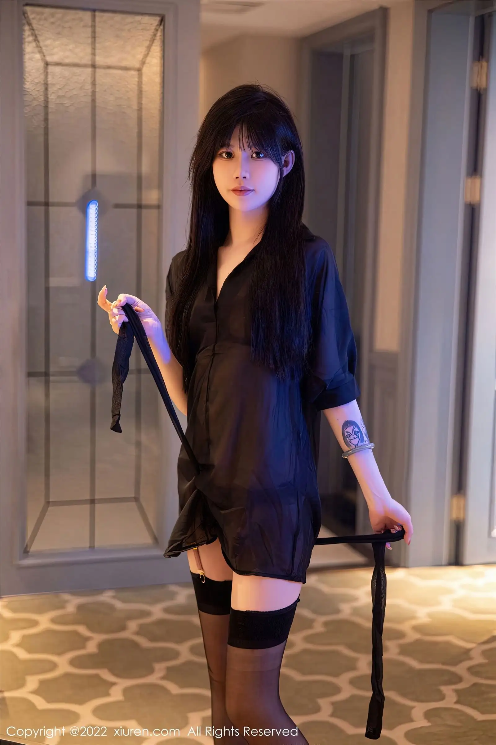 [XIUREN秀人网] 2022.12.22 NO.6030 77qiqi