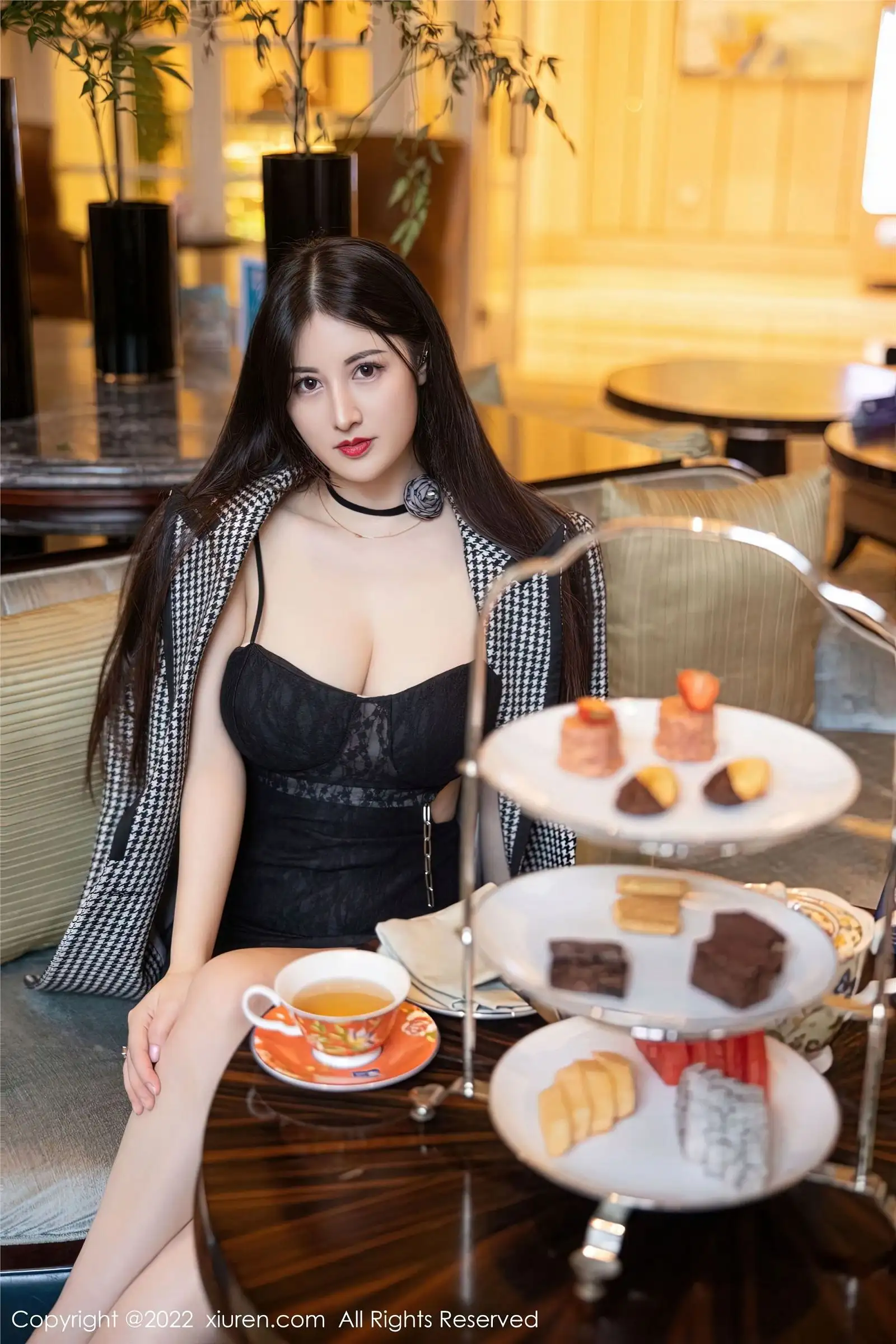 [XIUREN秀人网] 2022.12.27 NO.6049 诗诗kiki