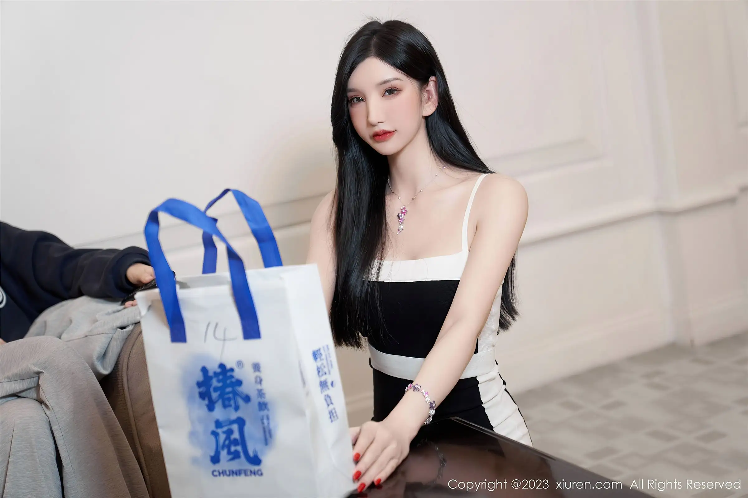 [XIUREN秀人网] 2023.02.24 NO.6323 周于希Sally 澳门旅拍