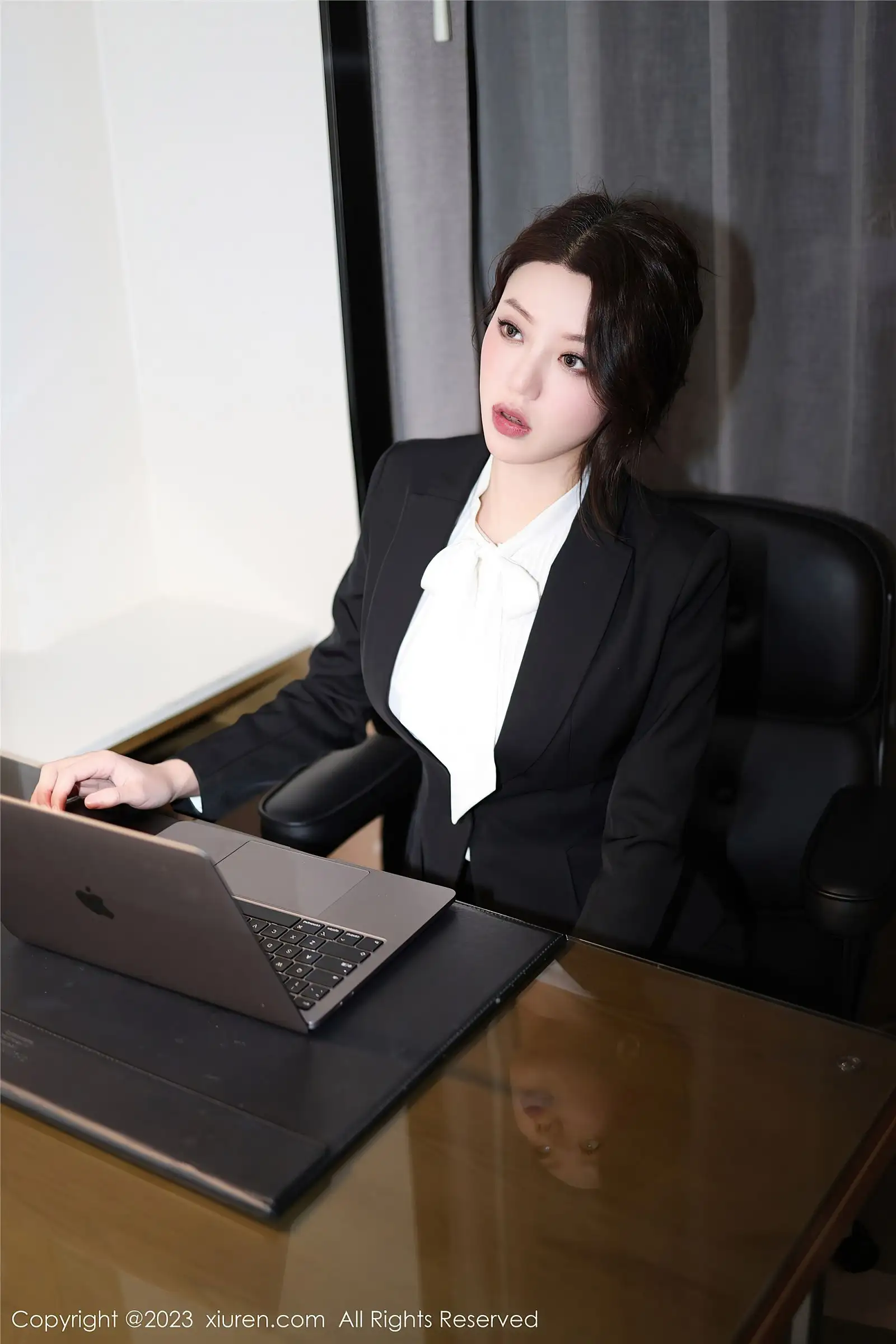 [XIUREN秀人网] 2023.03.01 NO.6342 米娜MnaL