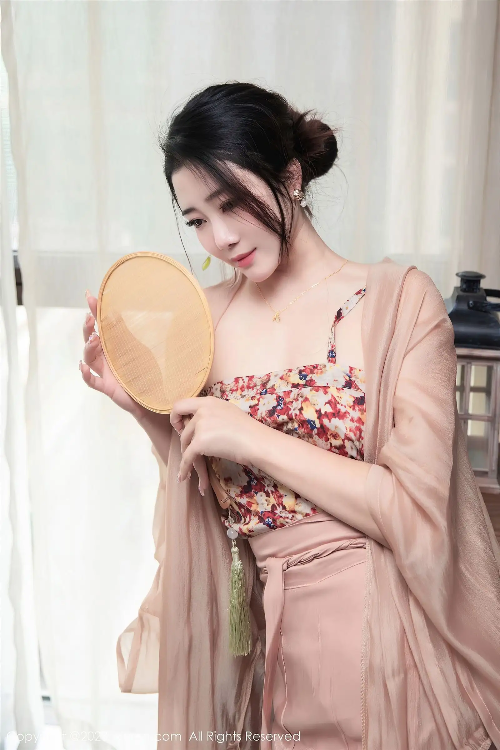 [XIUREN秀人网] 2023.03.23 NO.6457 严利娅Yuliya