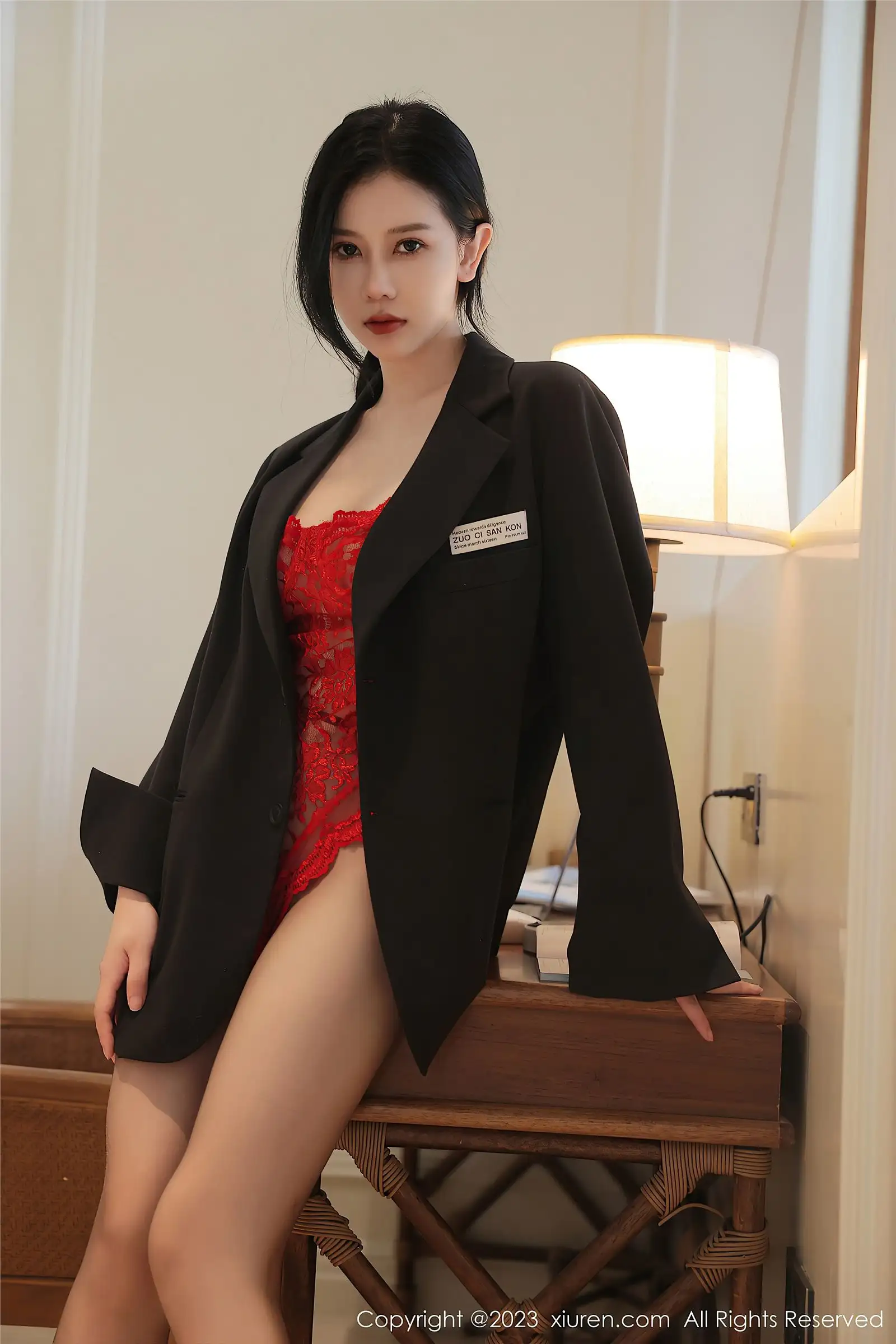 [XIUREN秀人网] 2023.03.27 NO.6475 尹甜甜 万宁旅拍