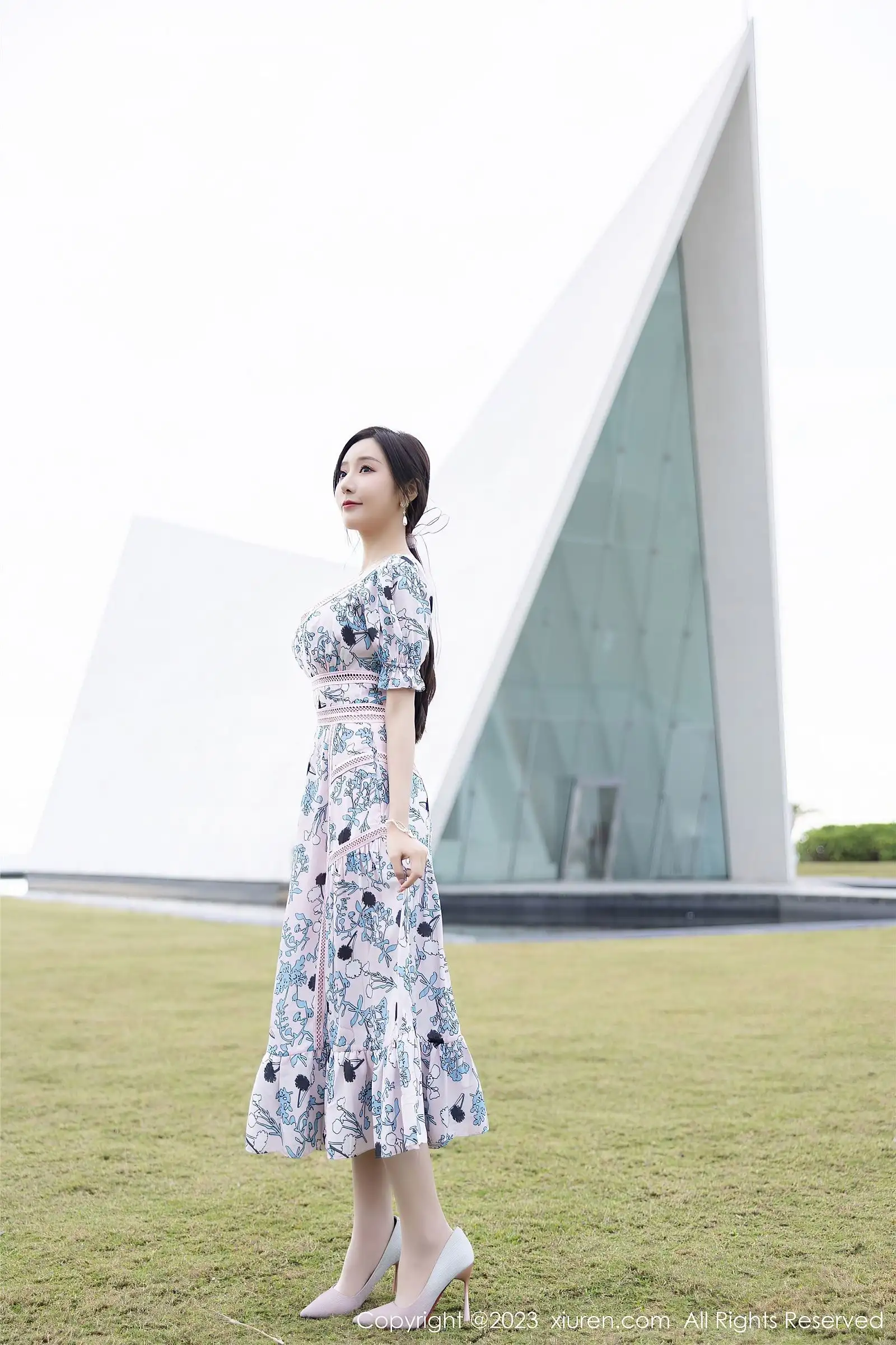 [XIUREN秀人网] 2023.03.24 NO.6474 王馨瑶yanni 海南岛旅拍