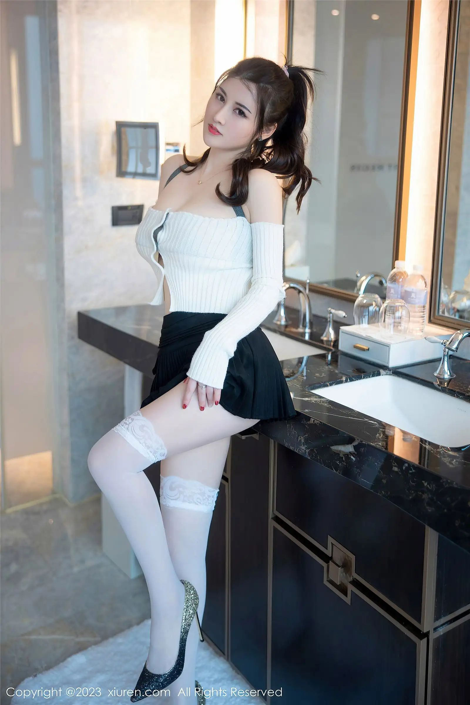 [XIUREN秀人网] 2023.03.28 NO.6484 诗诗kiki