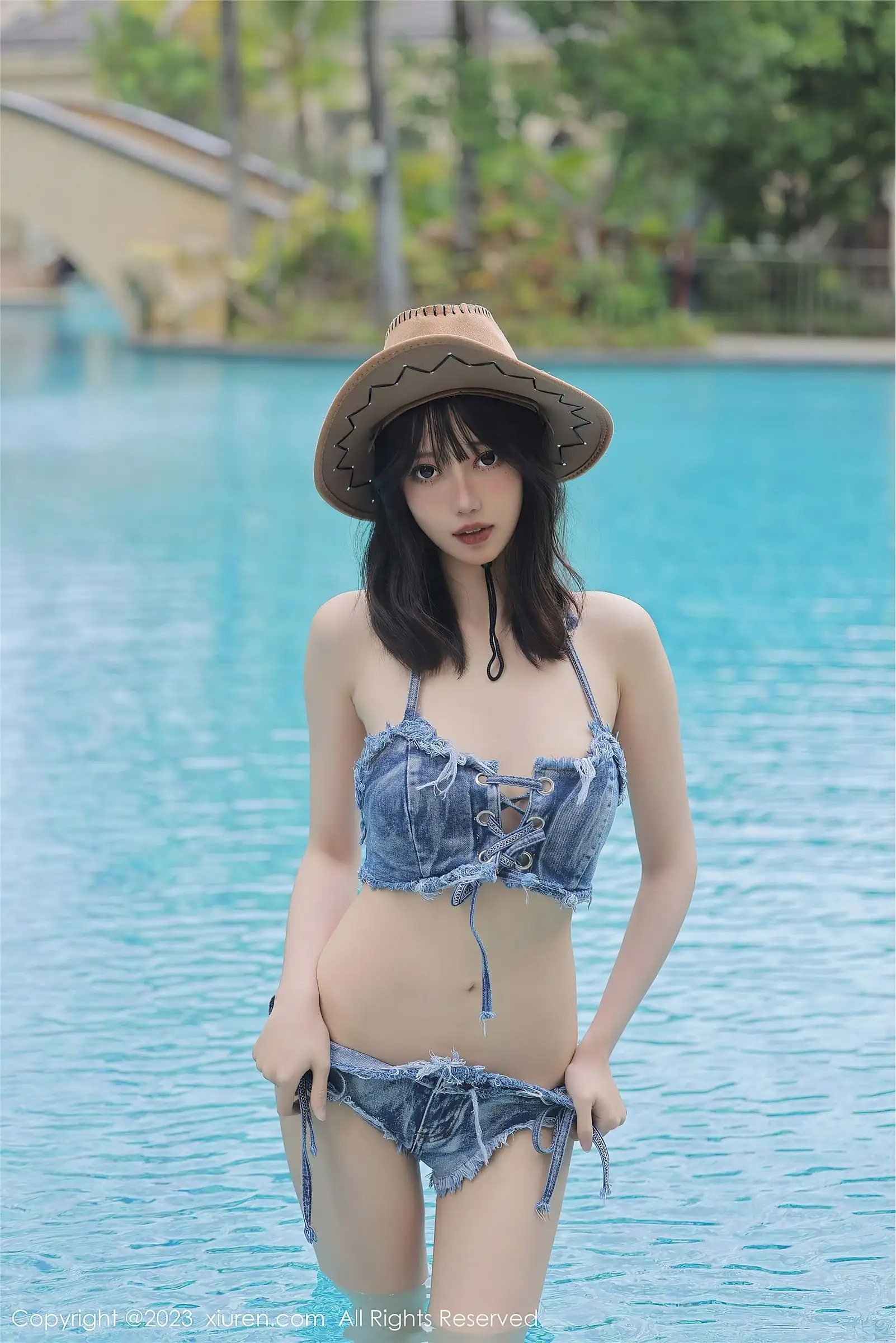 [XIUREN秀人网] 2023.03.31 NO.6504 玥儿玥er 万宁旅拍