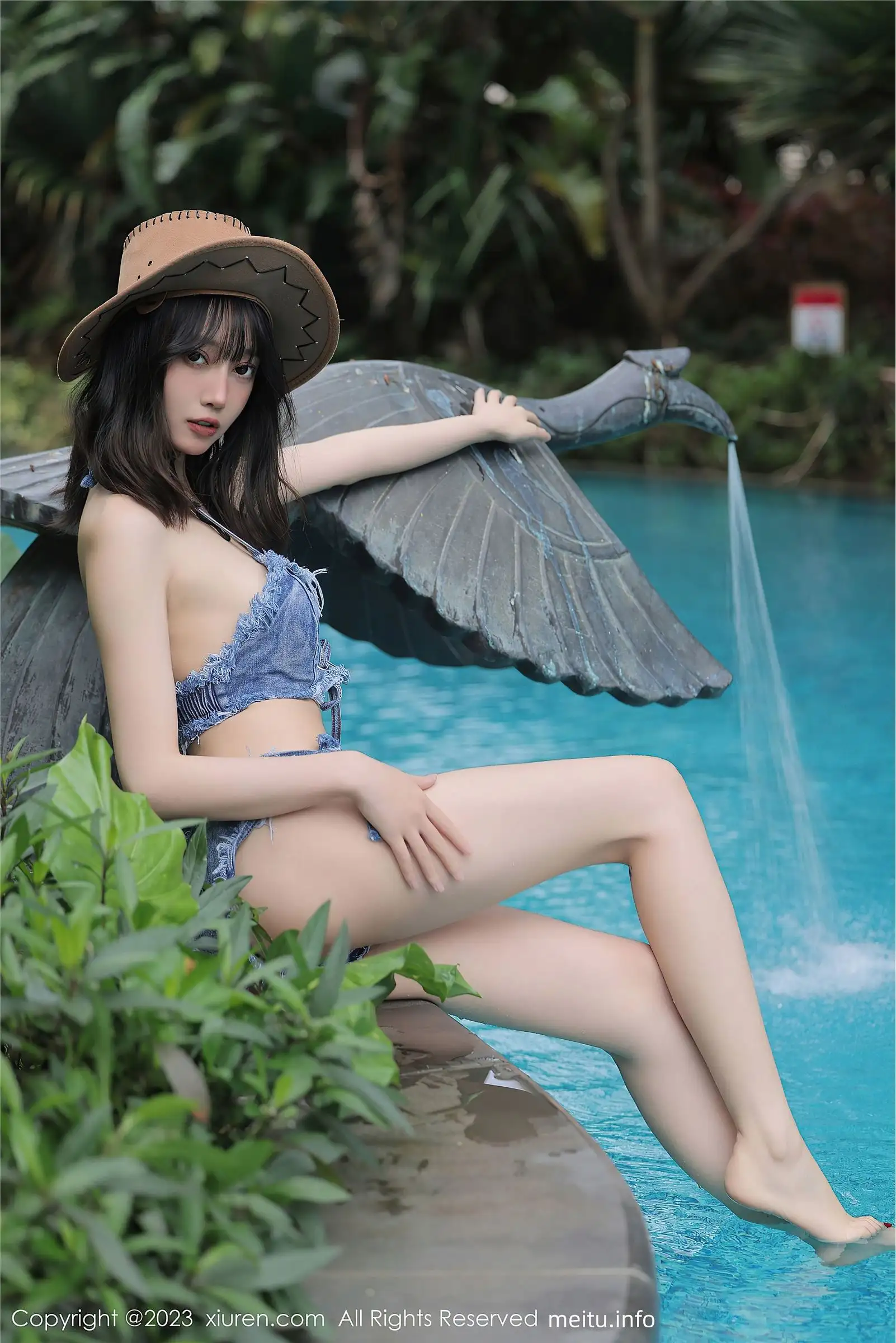 [XIUREN秀人网] 2023.03.31 NO.6504 玥儿玥er 万宁旅拍