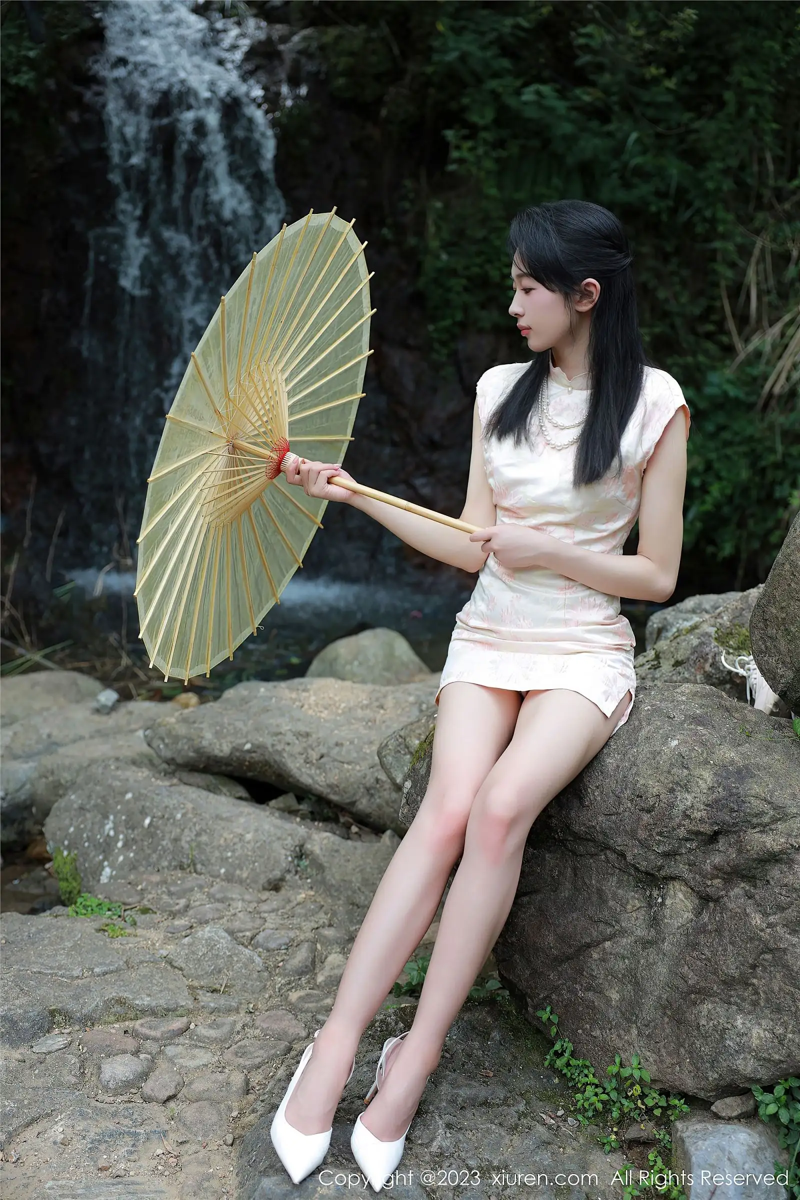 [XIUREN秀人网] 2023.08.15 NO.7234 糖豆sisi