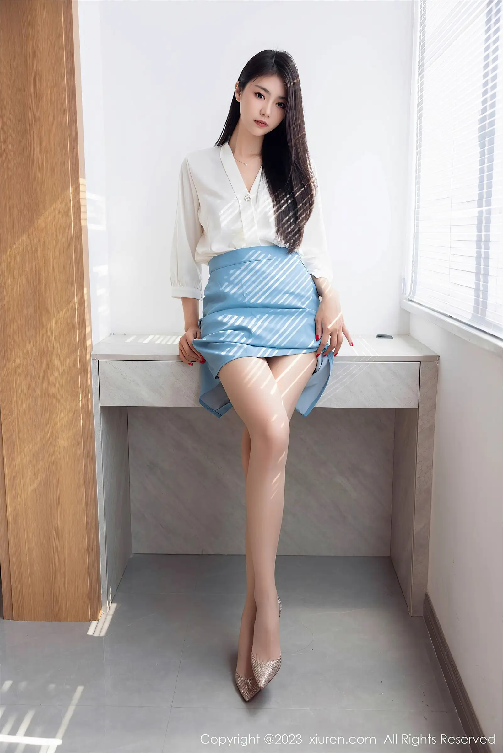 [XIUREN秀人网] 2023.08.31 NO.7314 可樂Vicky