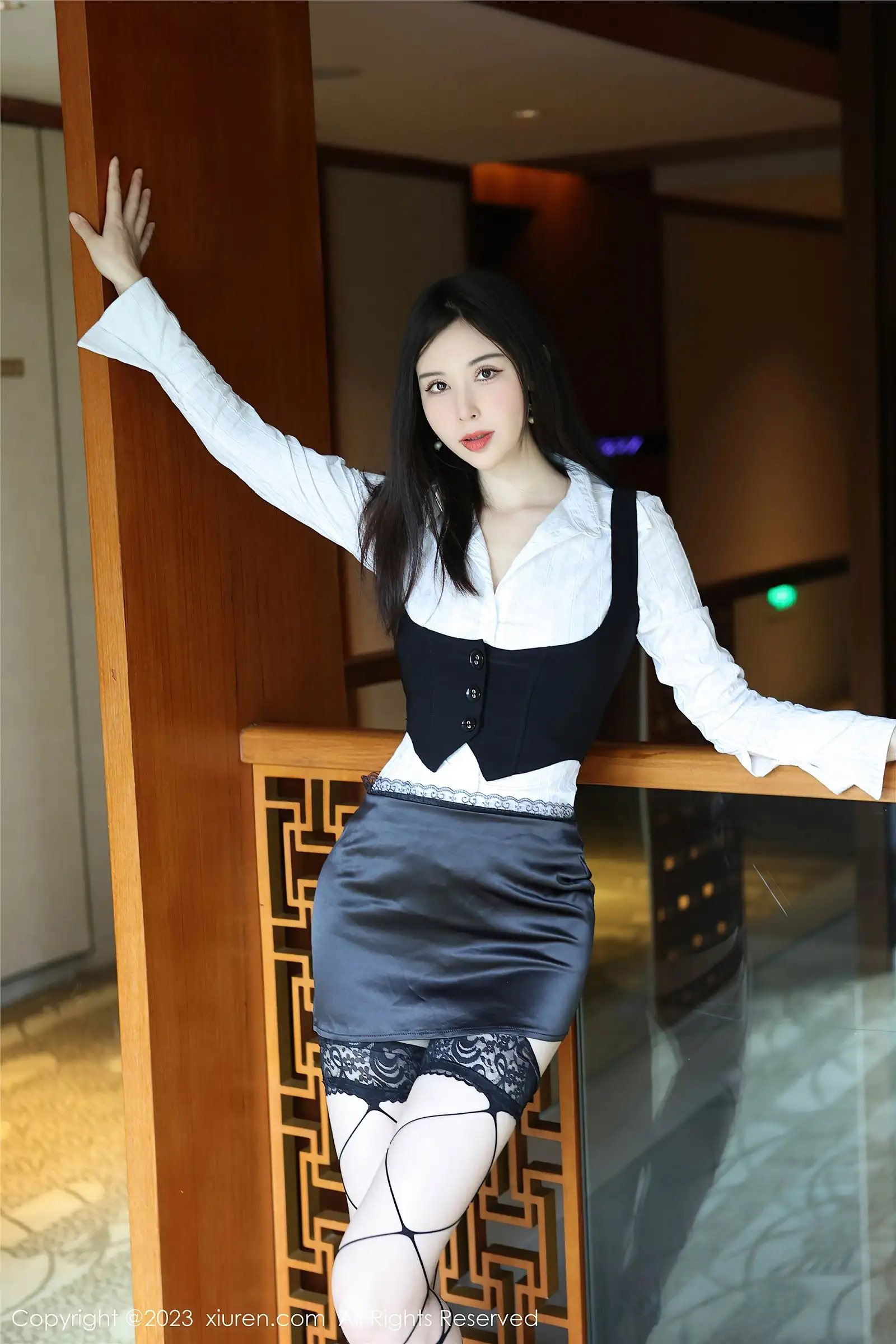 [XIUREN秀人网] 2023.10.18 NO.7525 曼柔