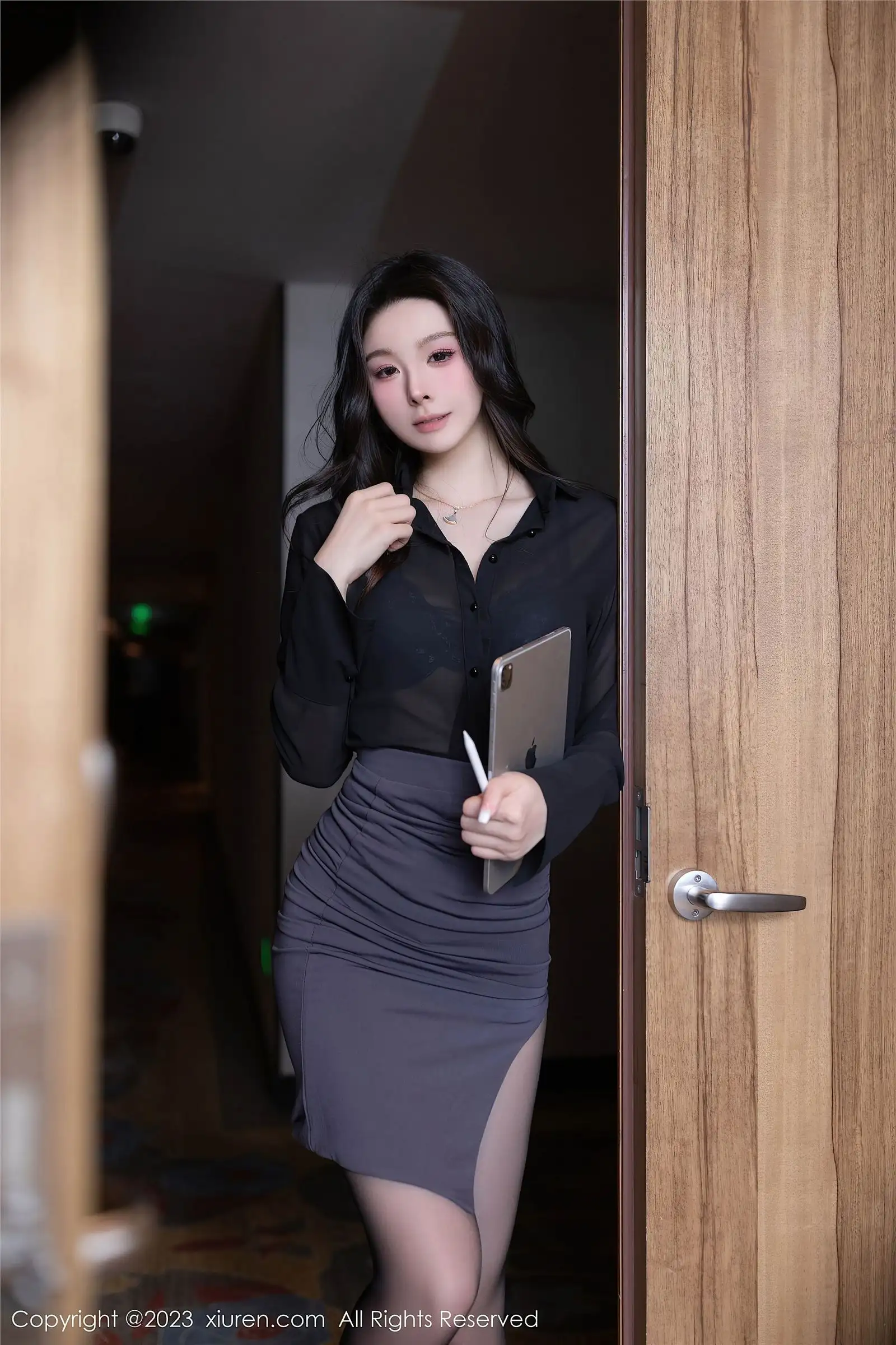 [XIUREN秀人网] 2023.10.20 NO.7542 小逗逗