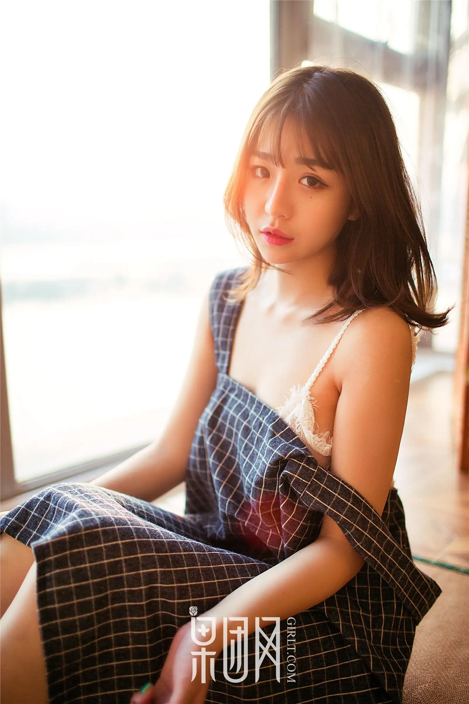 [果团网美女图片] 2017.05.28 TG.004 午后蓝颜
