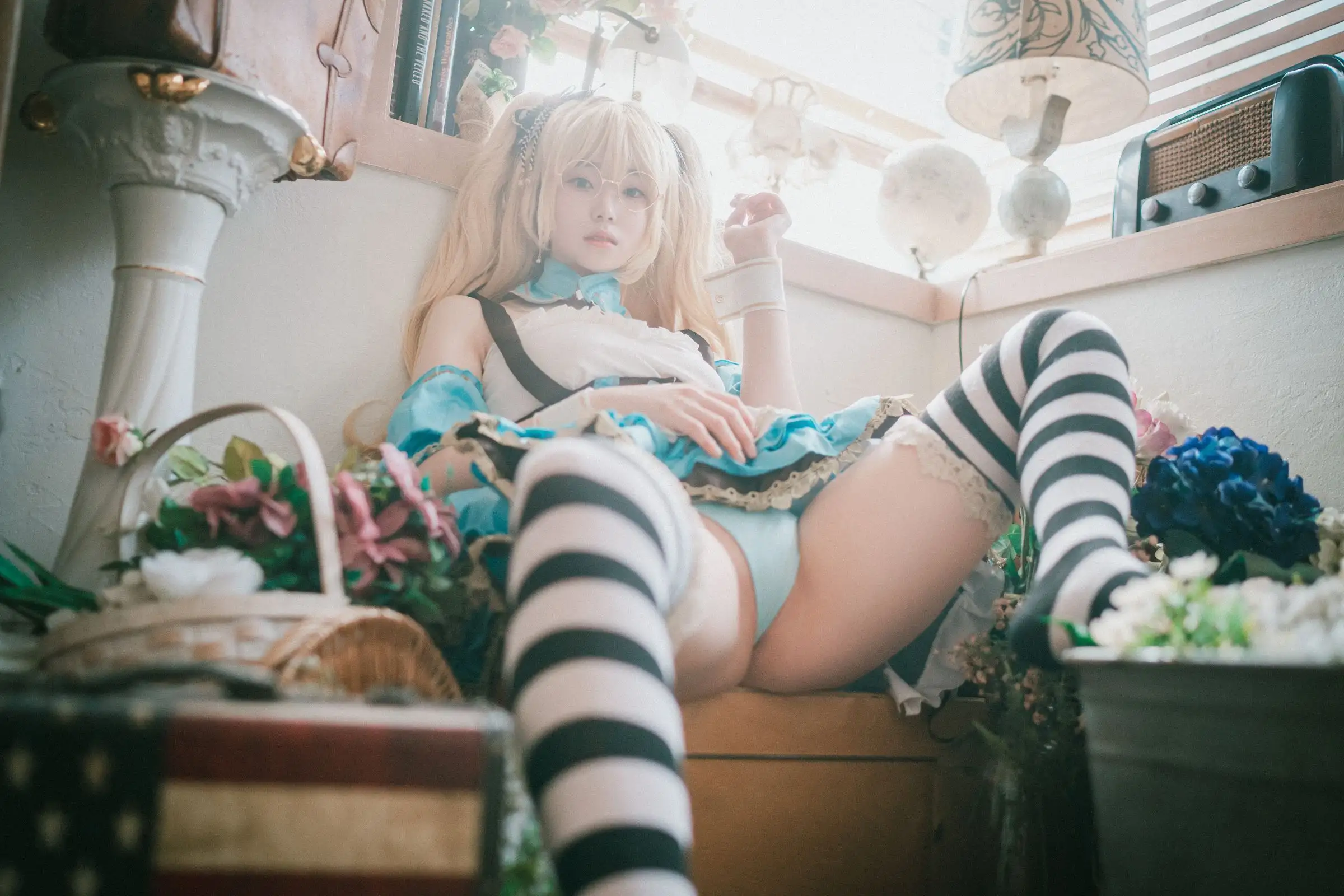 [BamBi] NO.010 Alice in Glasses