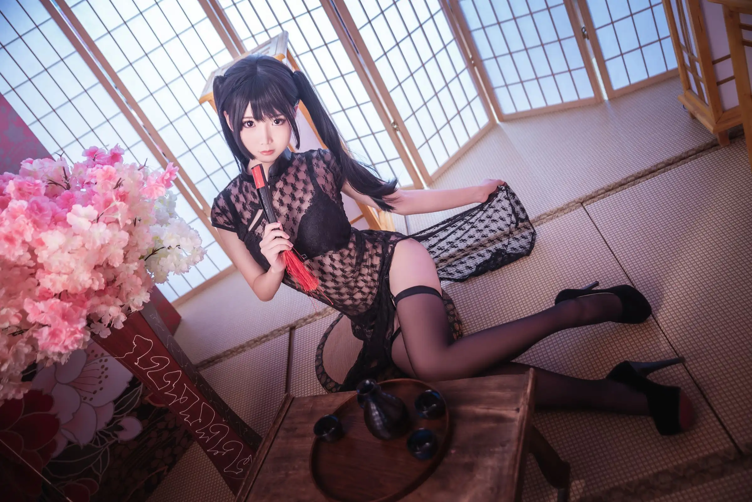 [Coser面饼仙儿] NO.018 黑丝情趣旗袍