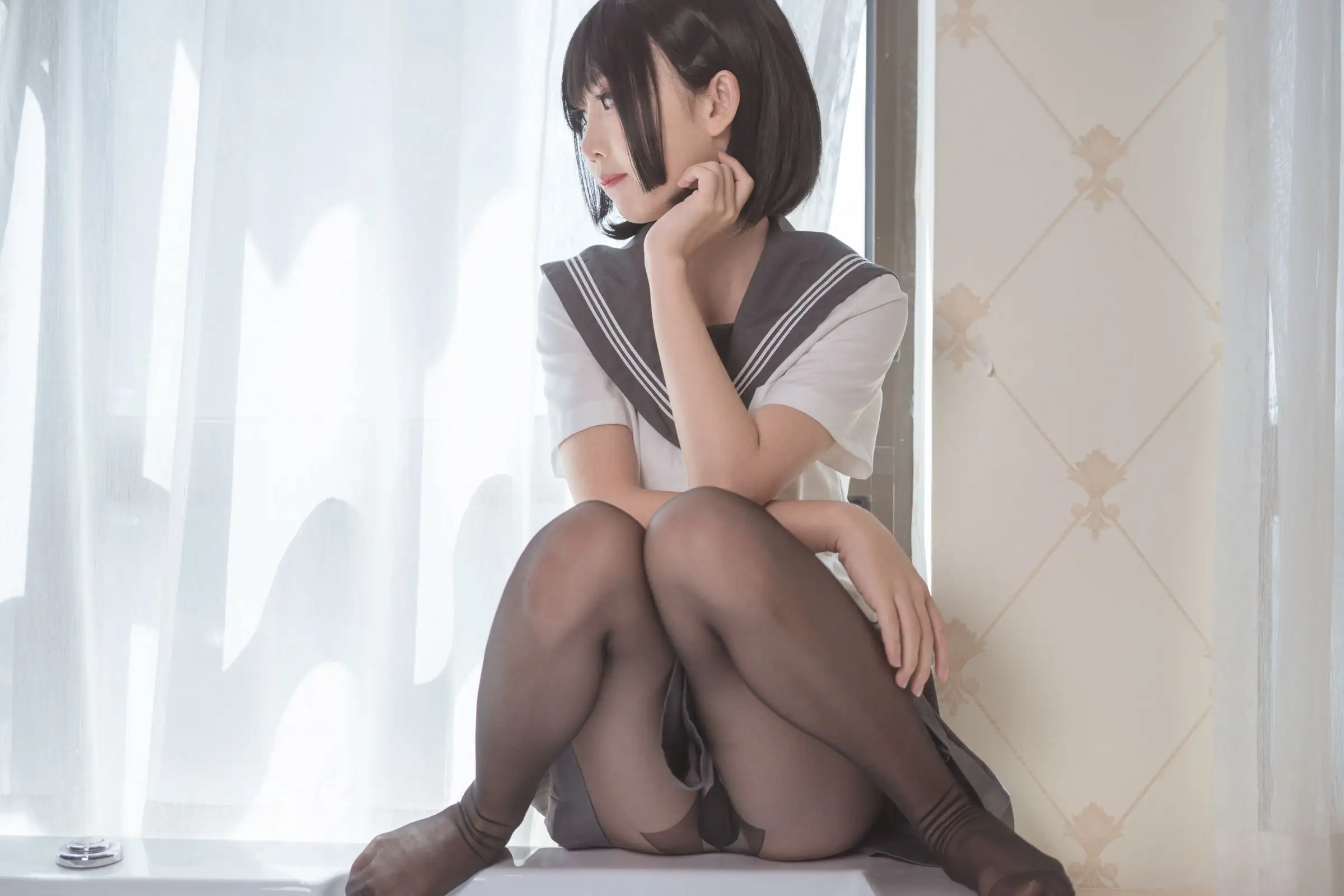 [Coser面饼仙儿] NO.016 脑内少女 黑丝JK