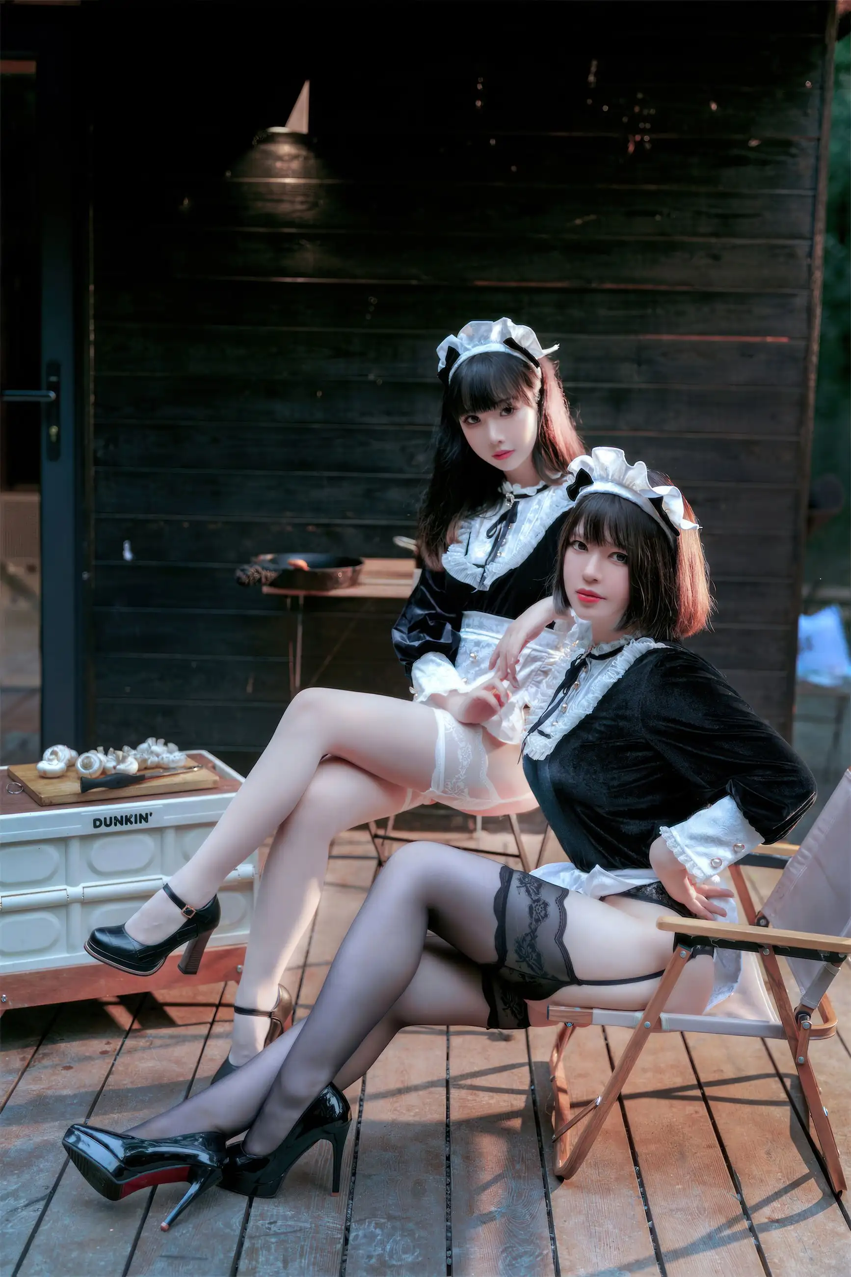 [Coser面饼仙儿] NO.136 &半半子 – Maid姉妹