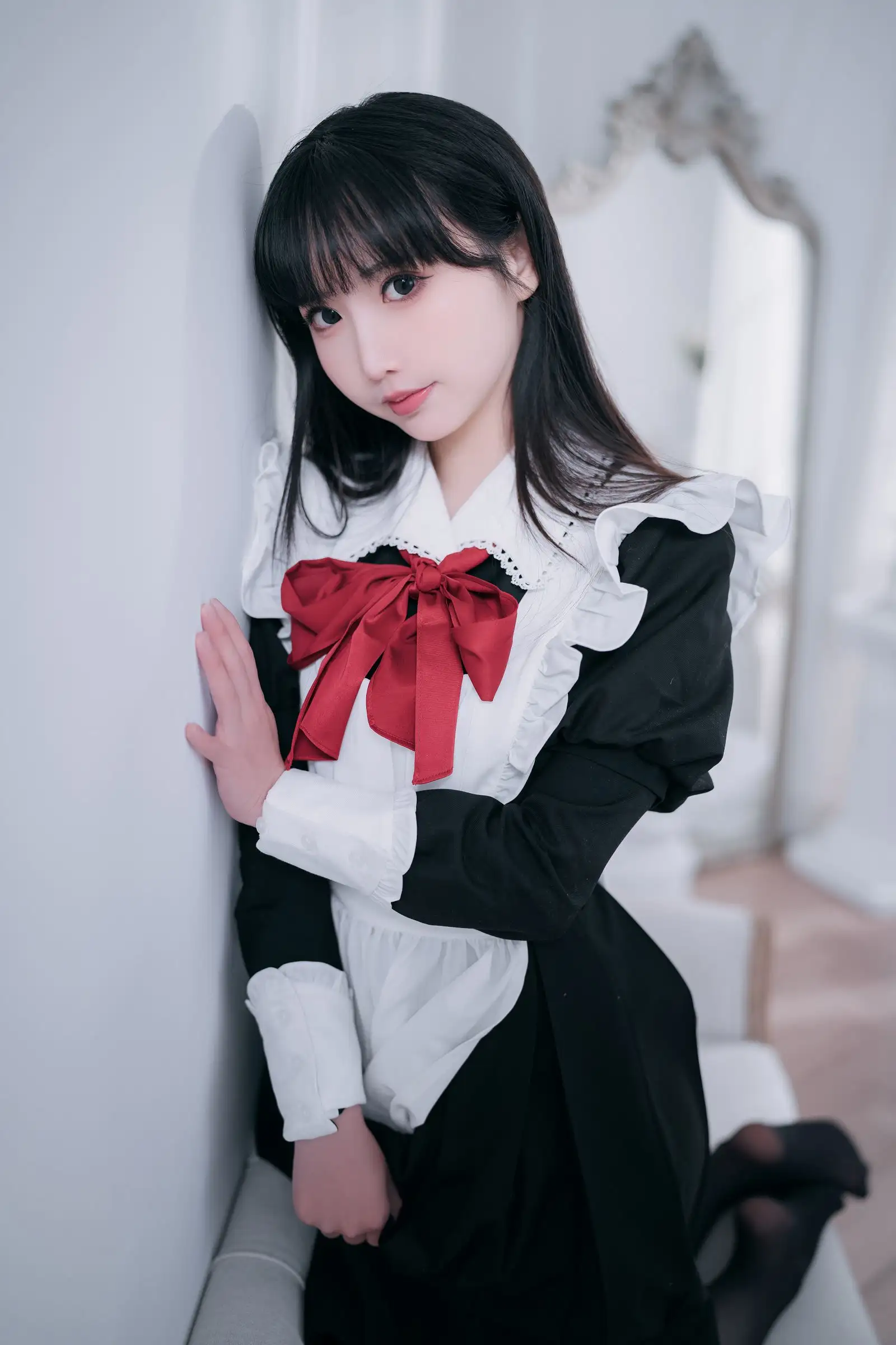[Coser面饼仙儿] NO.139 红高跟女仆