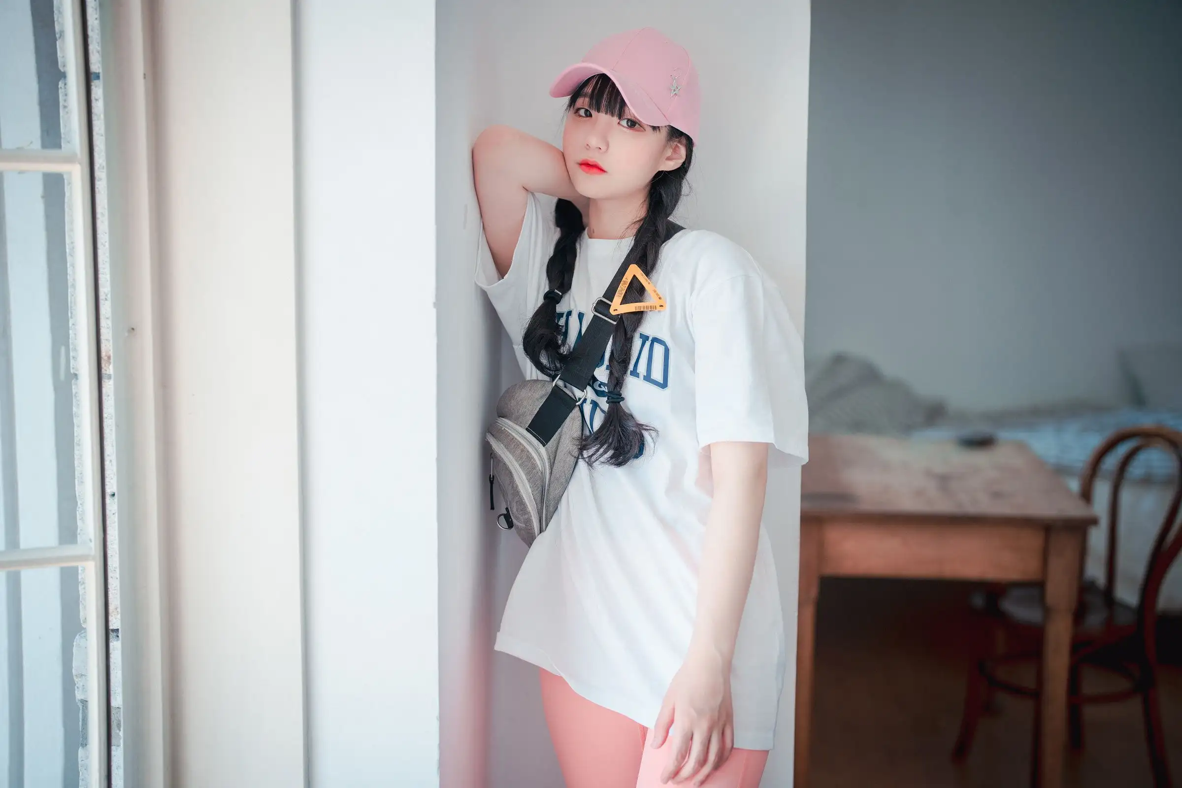 [DJAWA] Jenny – Loose and Tight_Pink