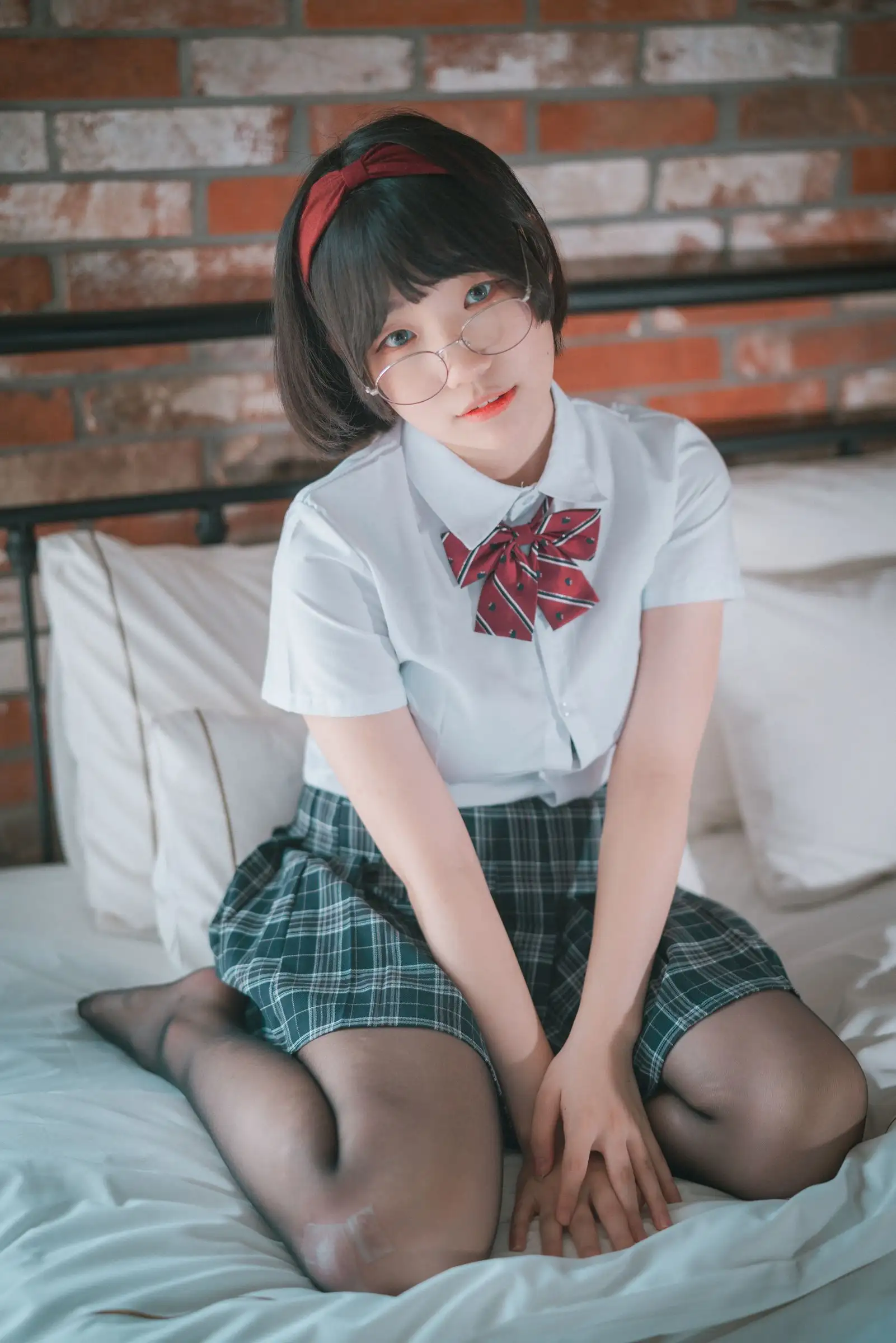 [DJAWA] Mimmi- Model Student