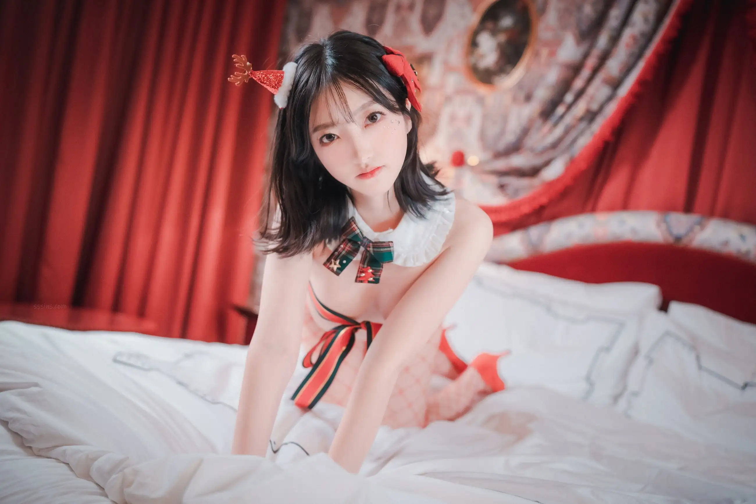 [DJAWA] Photo – HaNari  – Christmas Special