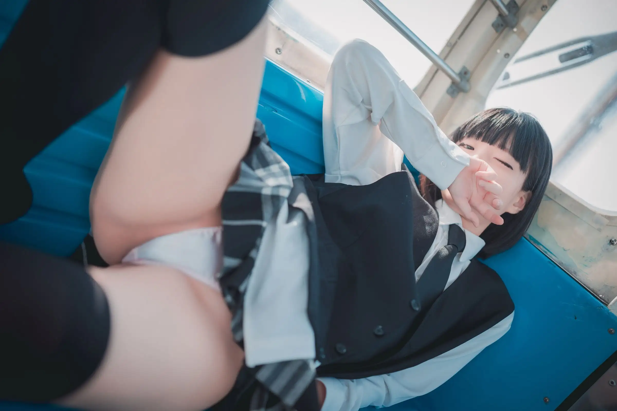 [DJAWA] Photo – Jenny Theme Park Girl