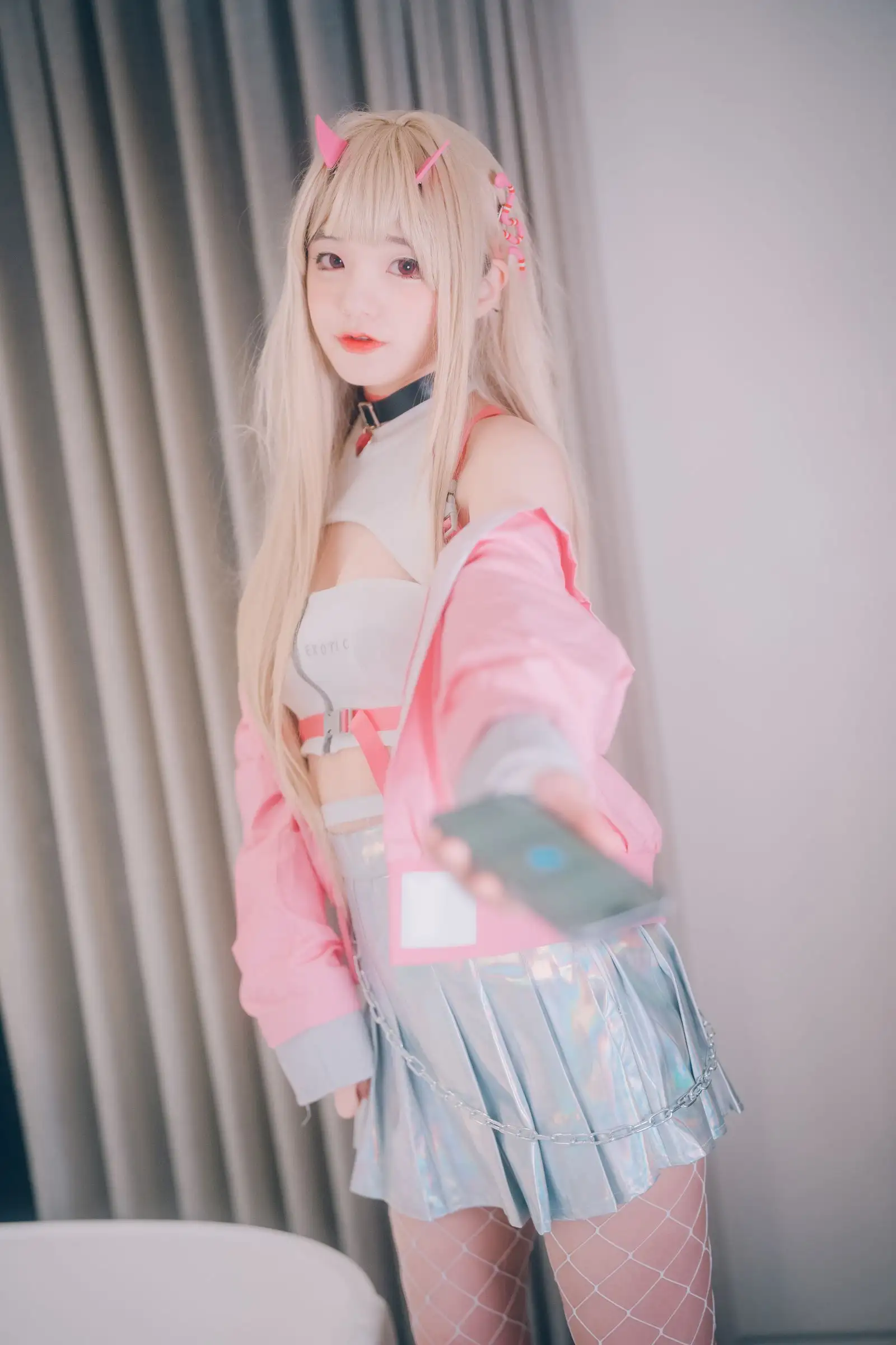 [DJAWA] Photo – Jenny Nikke Viper