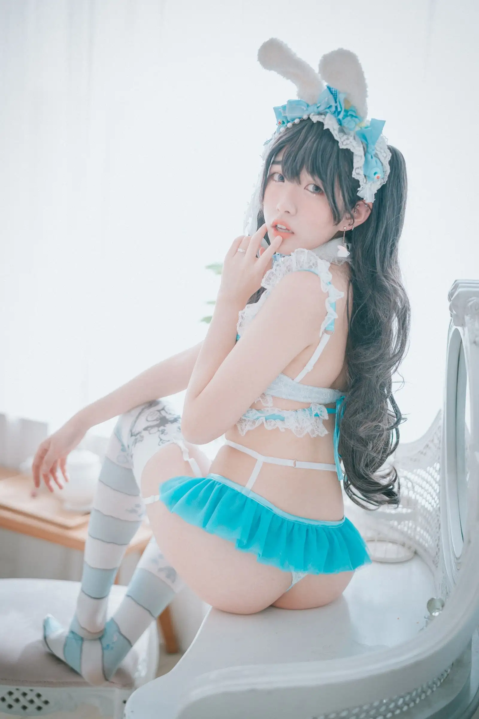 [DJAWA] SonSon – Turquoise Bunny