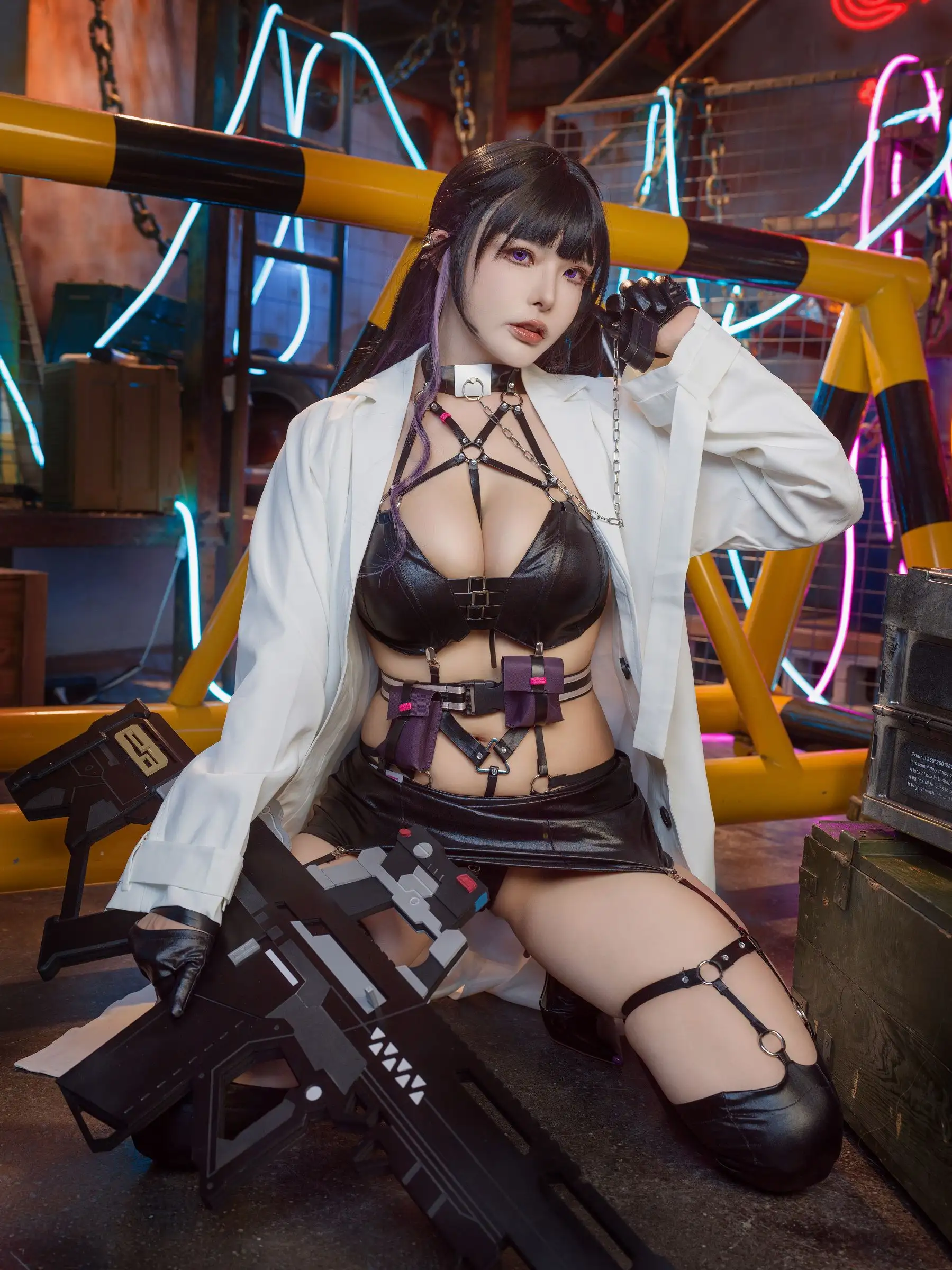[Natsuko夏夏子] NO.017 &秋和柯基 – 米哈拉&尤妮