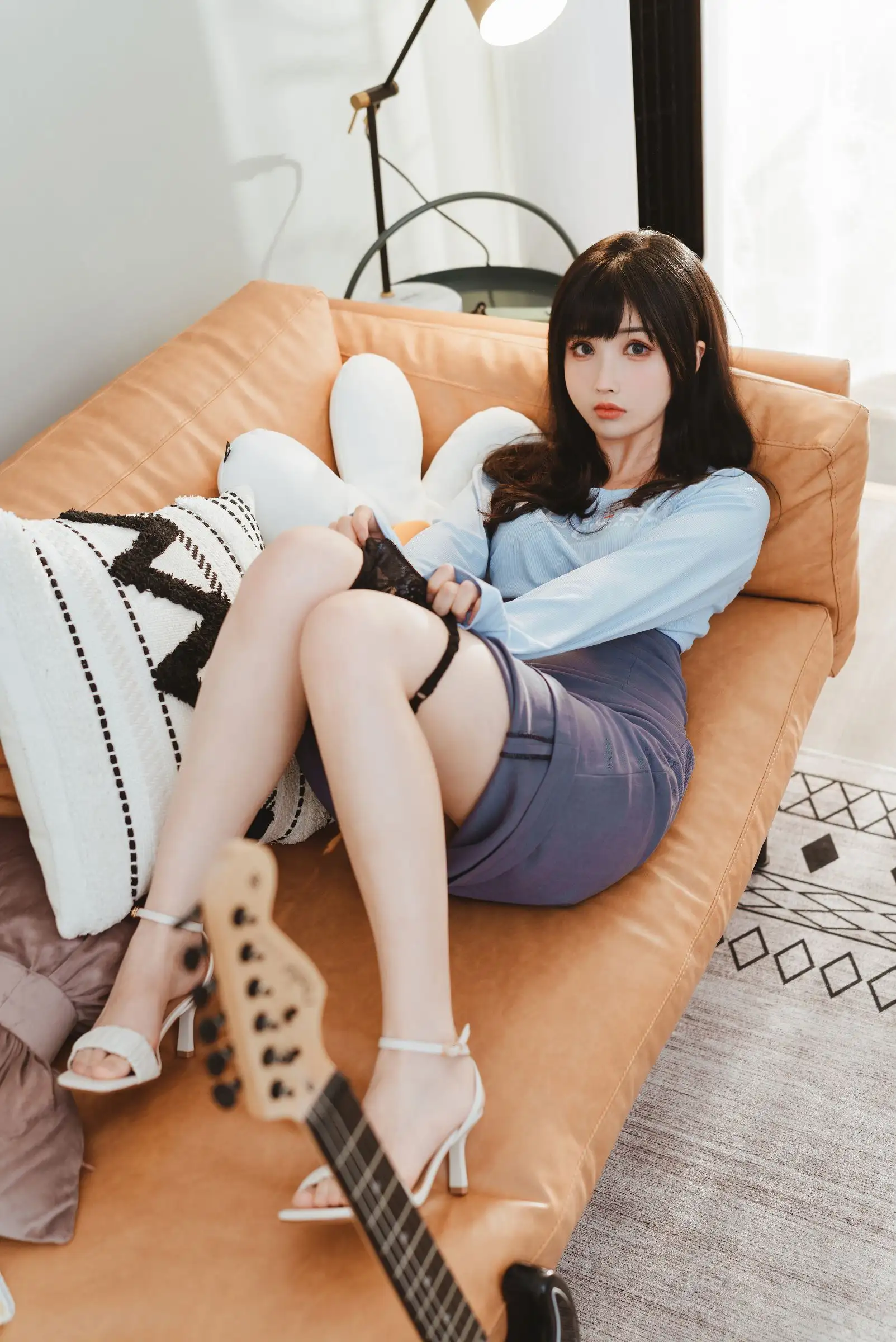 [rioko凉凉子] NO.074 吉他妹妹系带裙