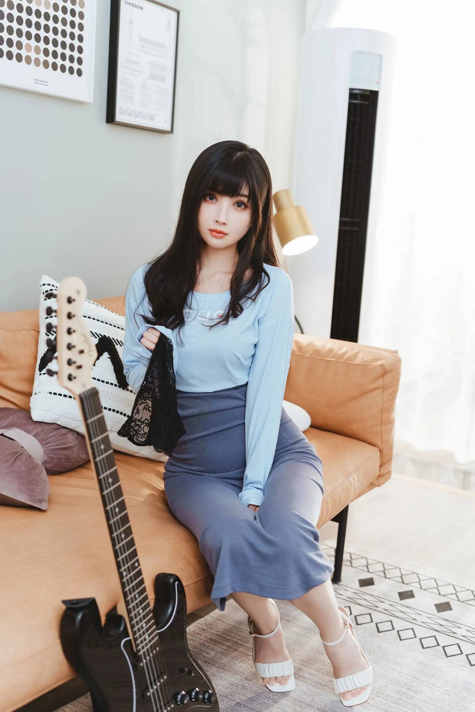 [rioko凉凉子] NO.074 吉他妹妹系带裙