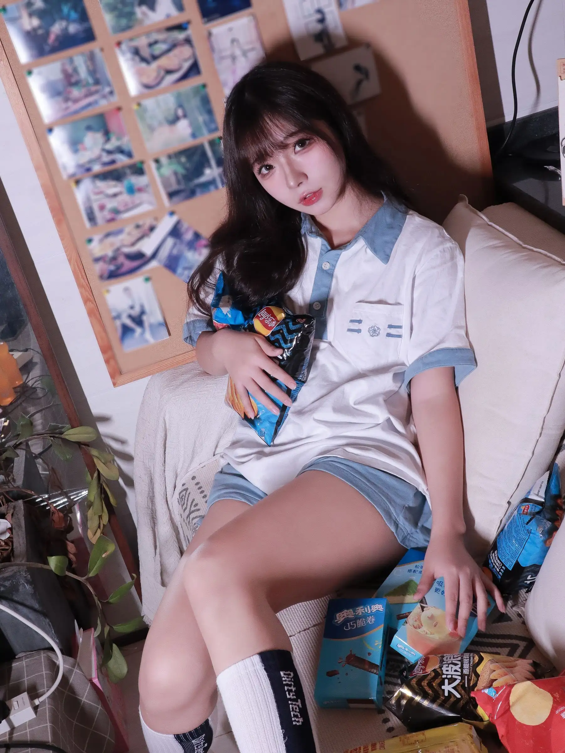 [yuuhui玉汇] NO.076 蓝白条少女 Sky & Cloud Girl