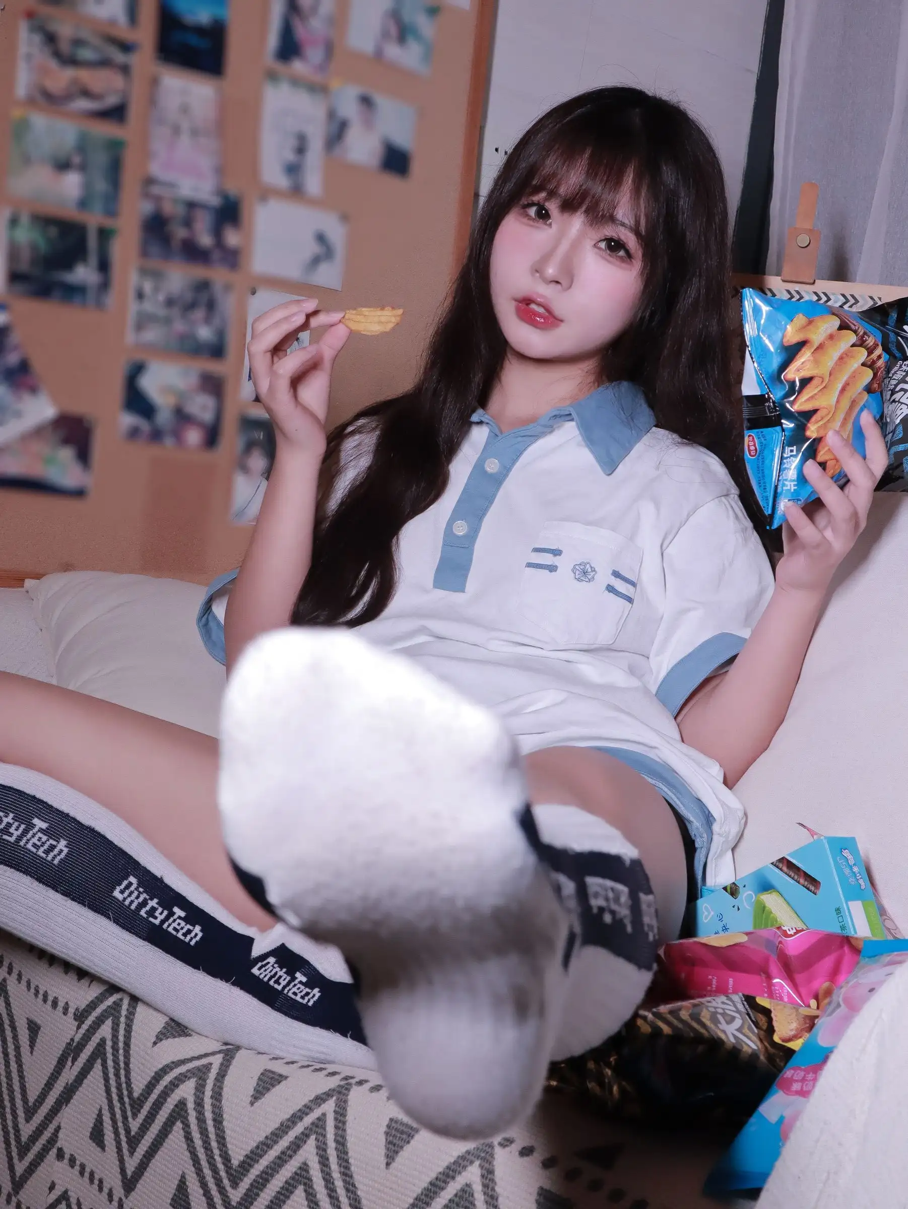 [yuuhui玉汇] NO.076 蓝白条少女 Sky & Cloud Girl
