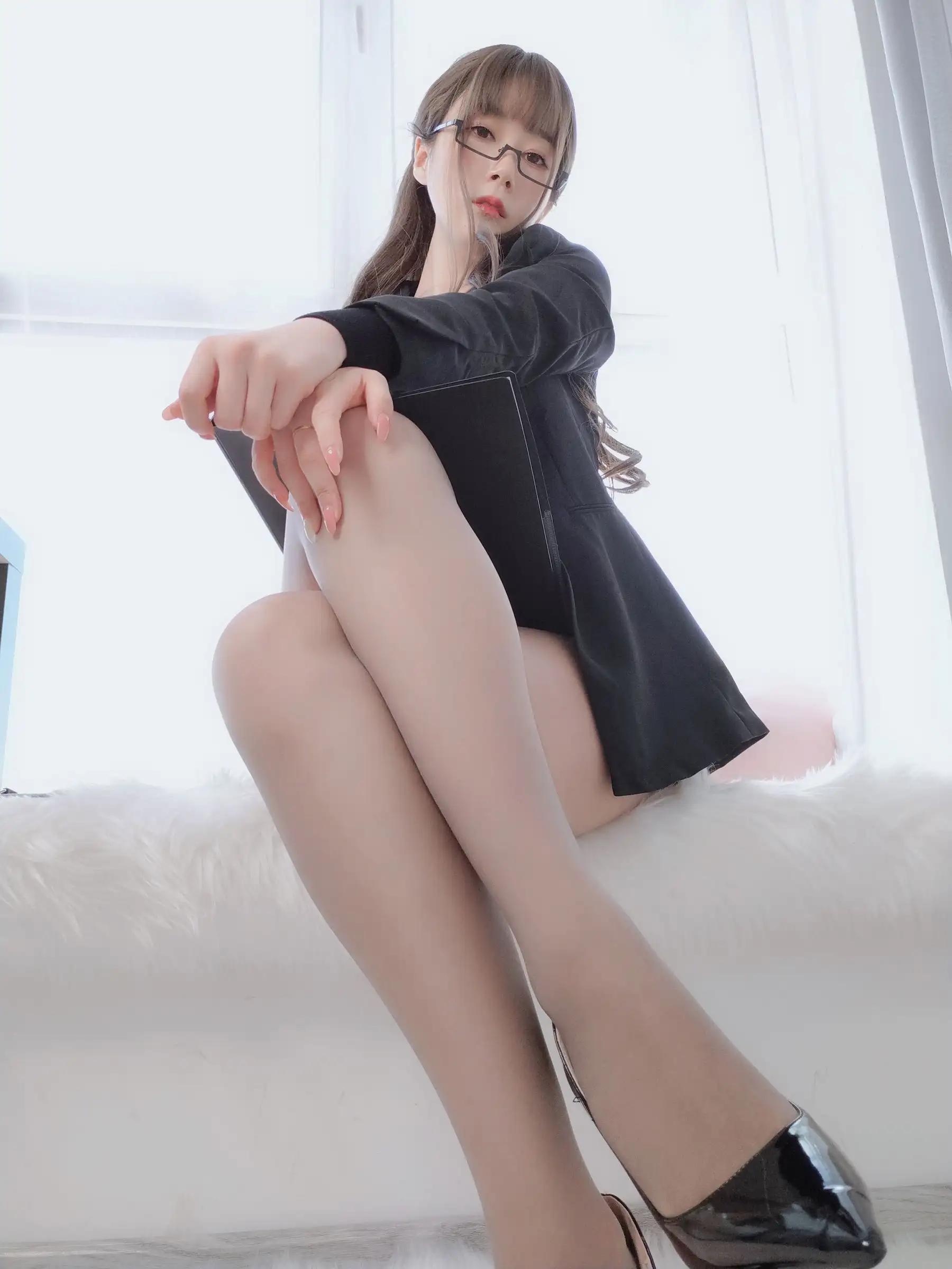 [白银81] NO.049 黑西服