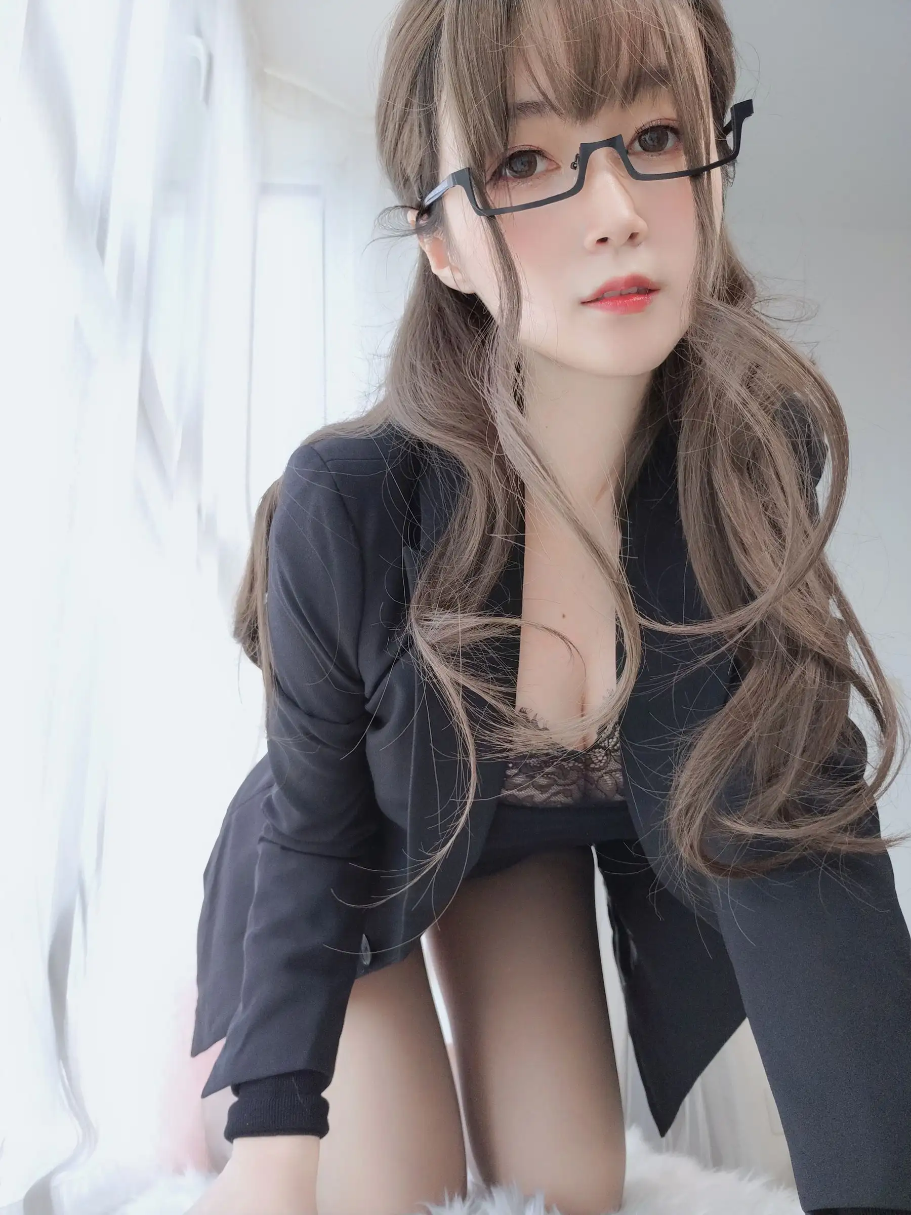 [白银81] NO.049 黑西服