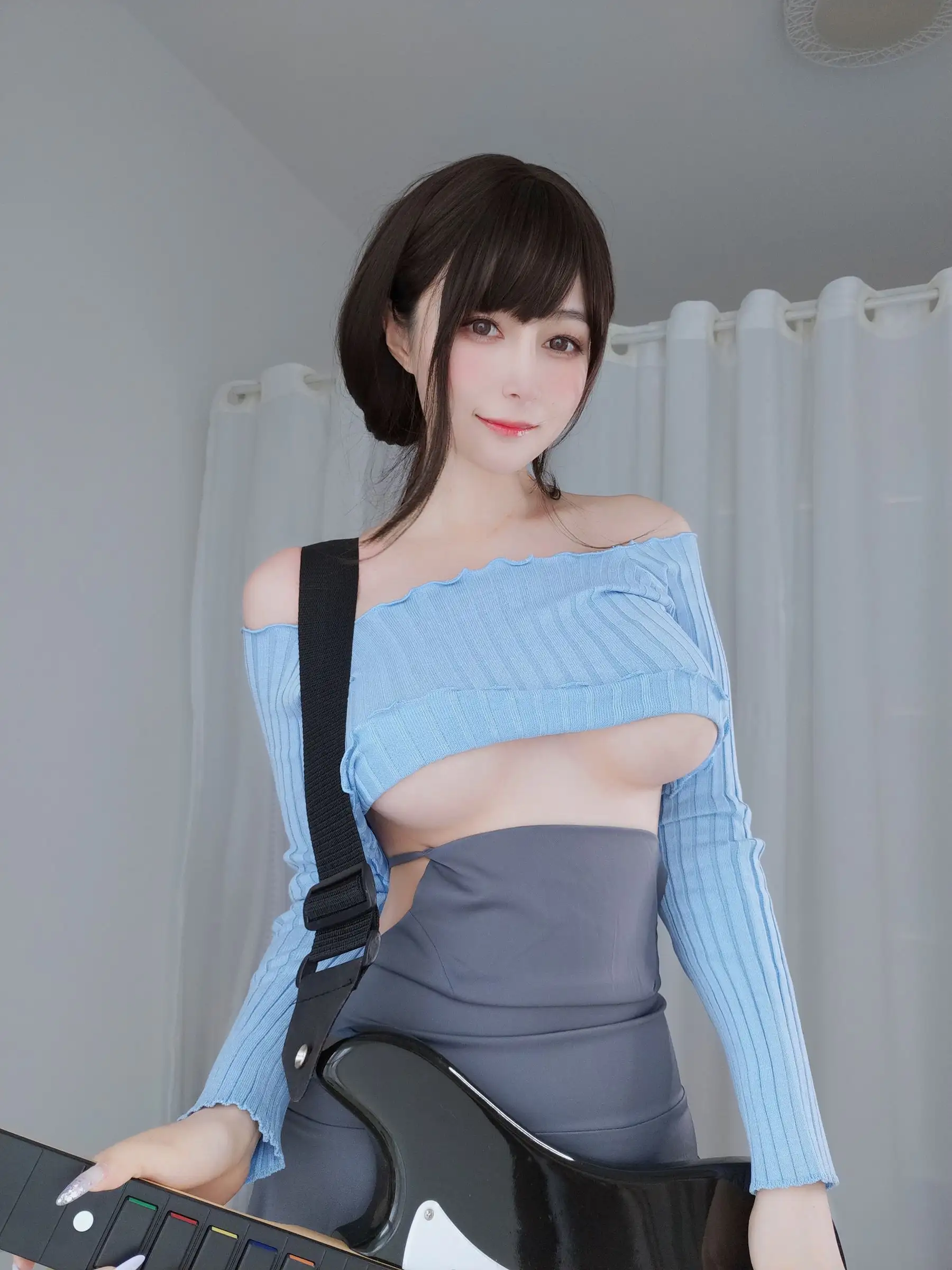 [白银81] NO.080 吉他妹妹