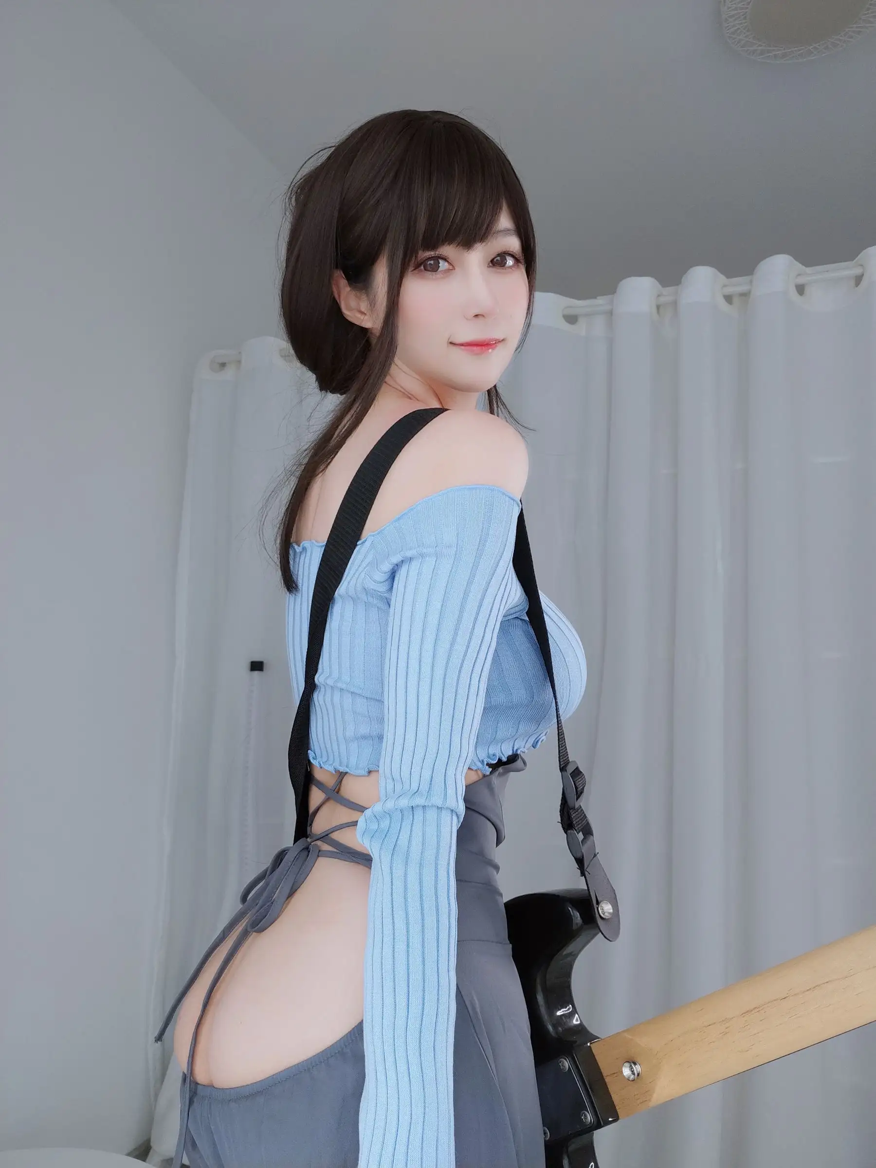 [白银81] NO.080 吉他妹妹