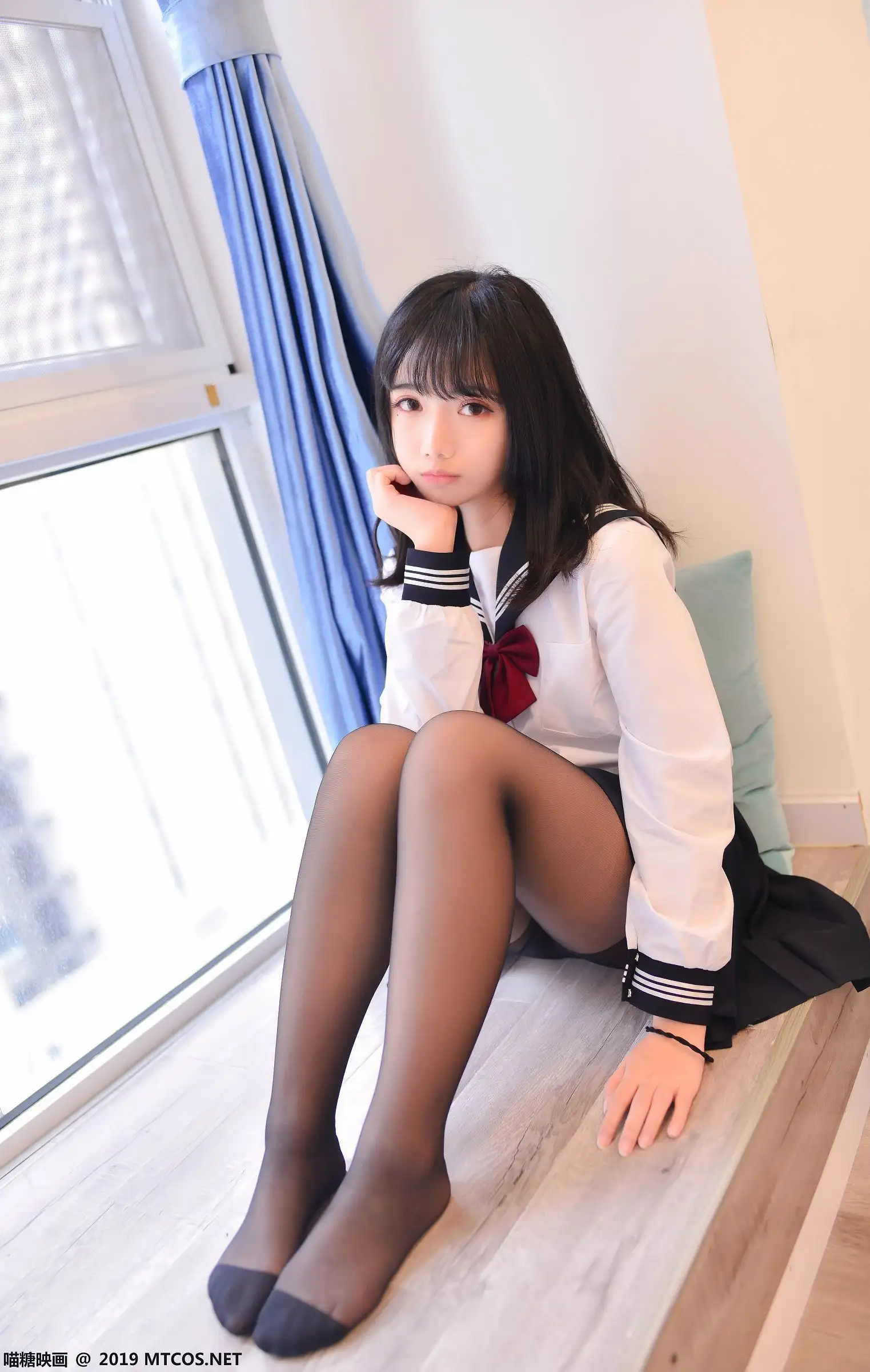[喵糖映画] VOL.064 制服下的死库水 清纯学妹