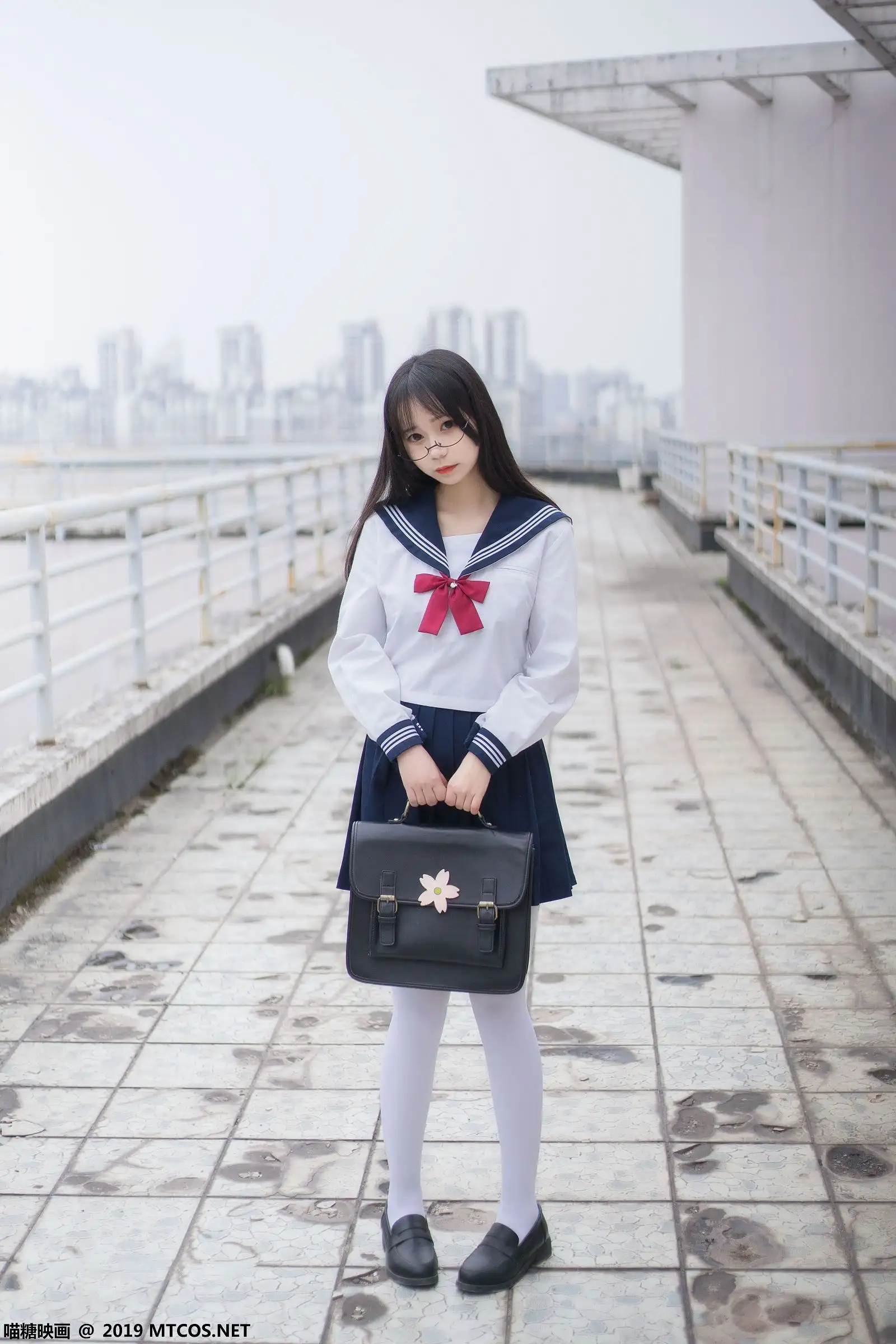 [喵糖映画] VOL.067 半度度度喵 喵喵的白丝水手服