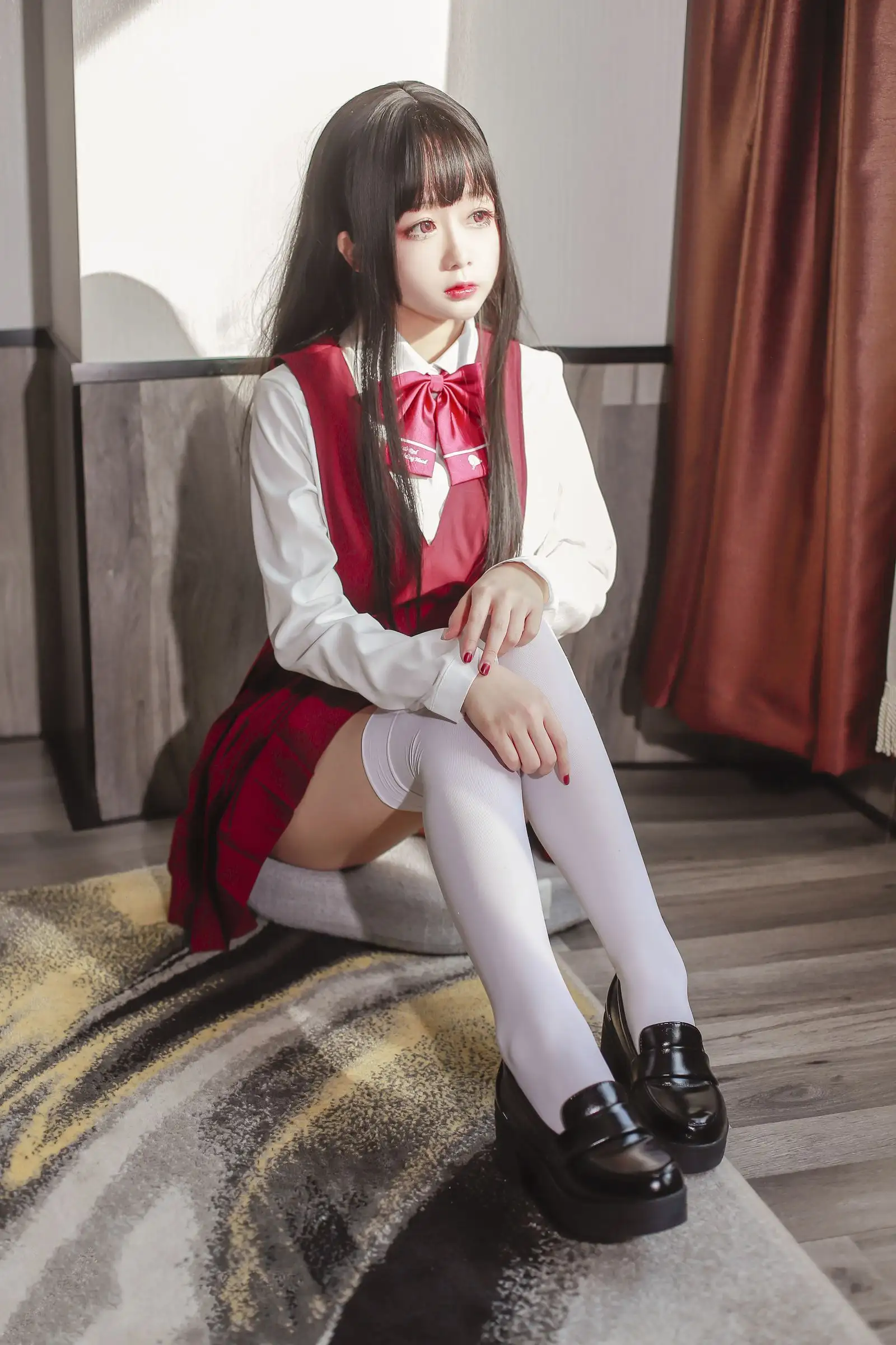[日奈娇] NO.037 JK少女红裙