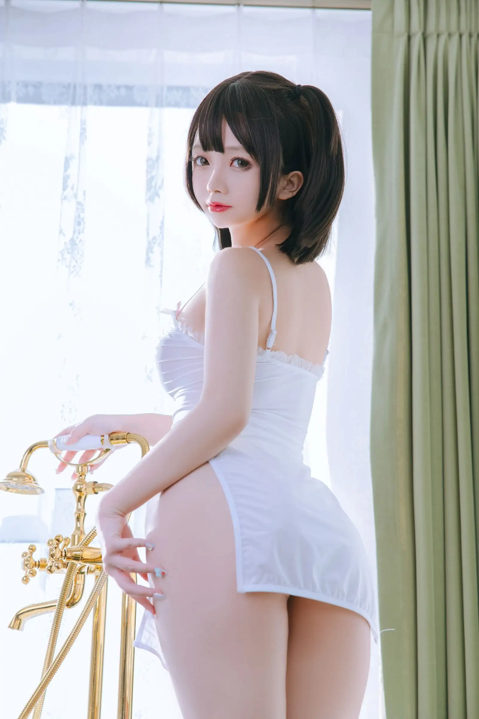 [日奈娇] NO.043 湿身小白裙