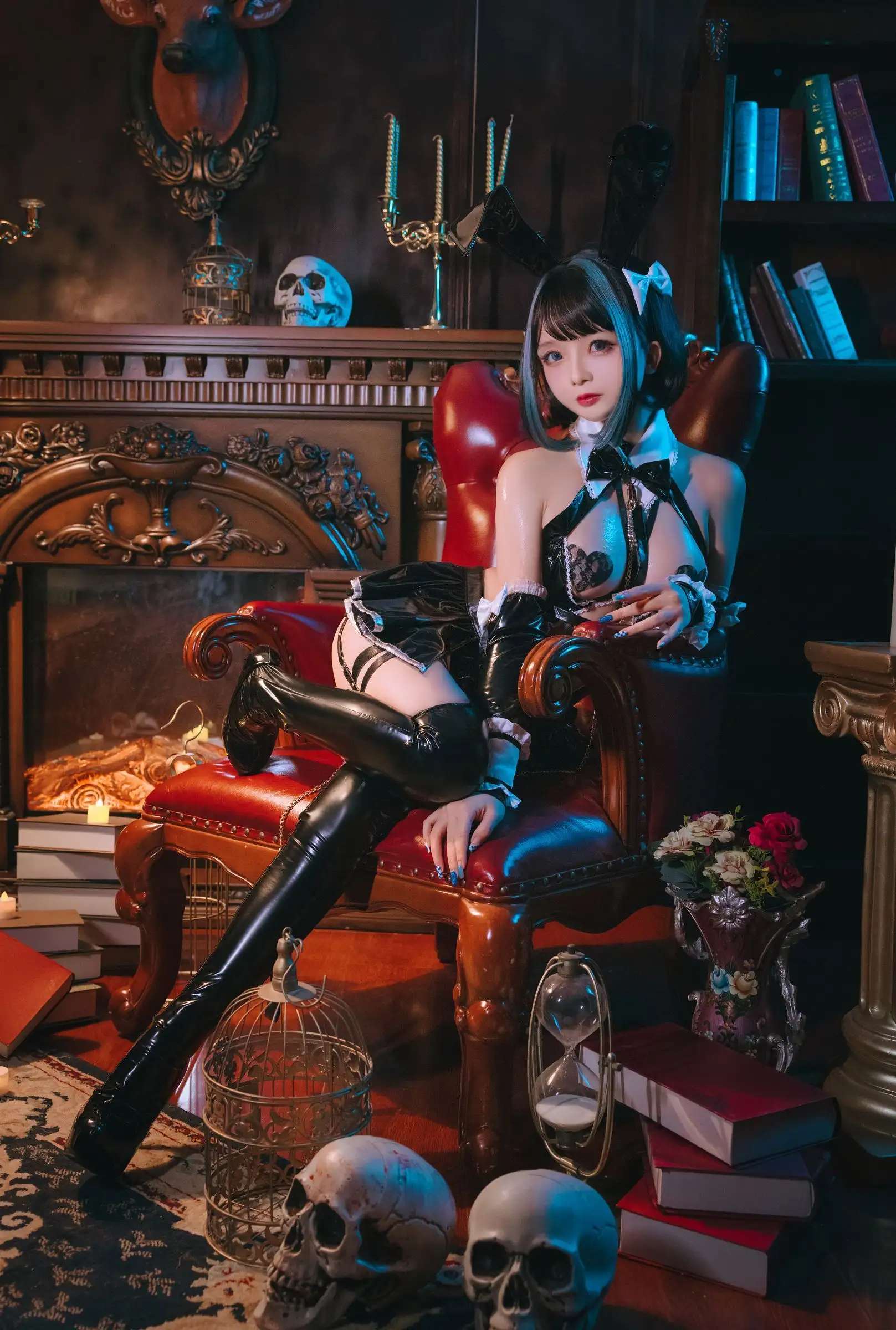[日奈娇] NO.060 万圣节-恶魔皮衣