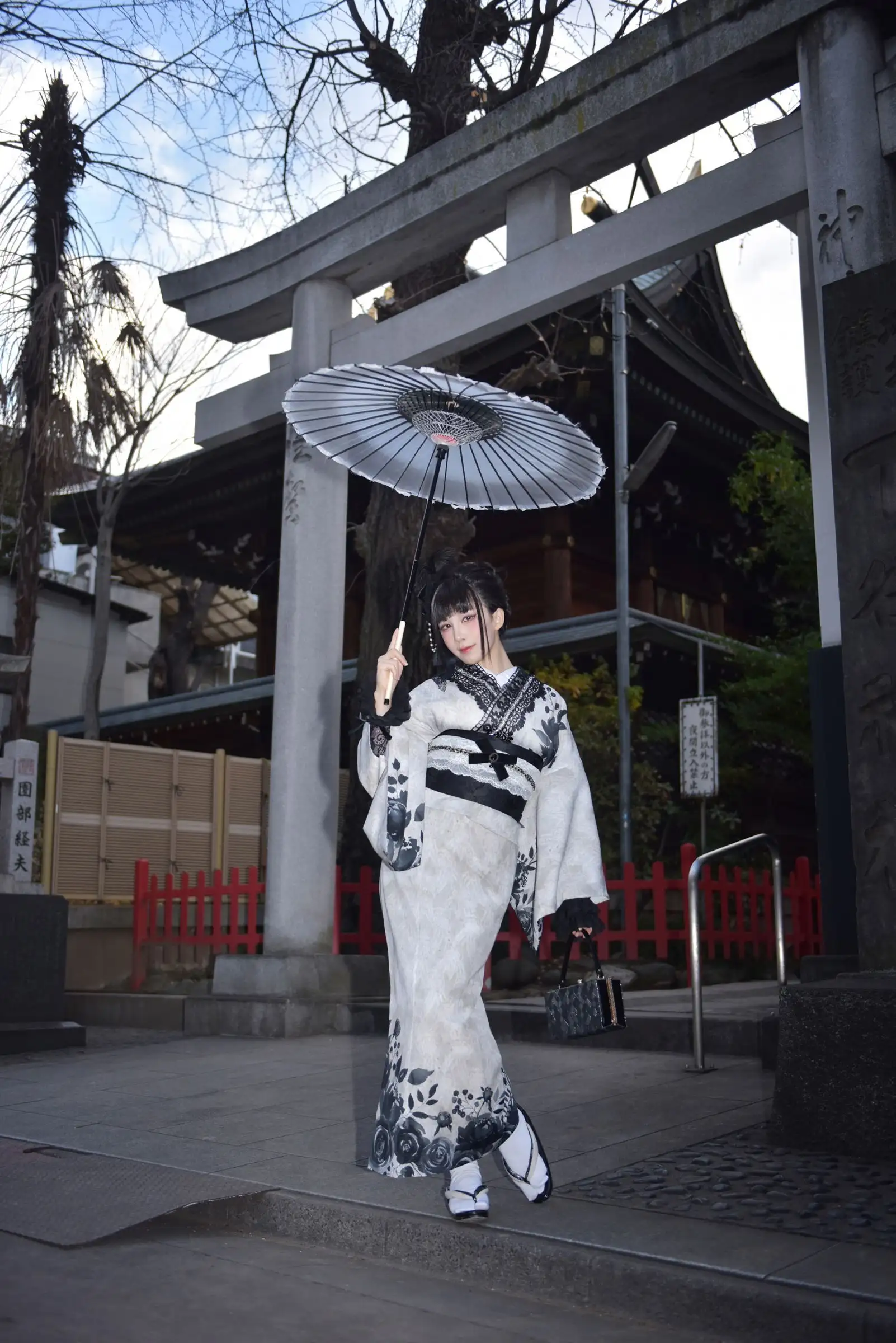 [水淼Aqua] NO.225 Black Lace Kimono