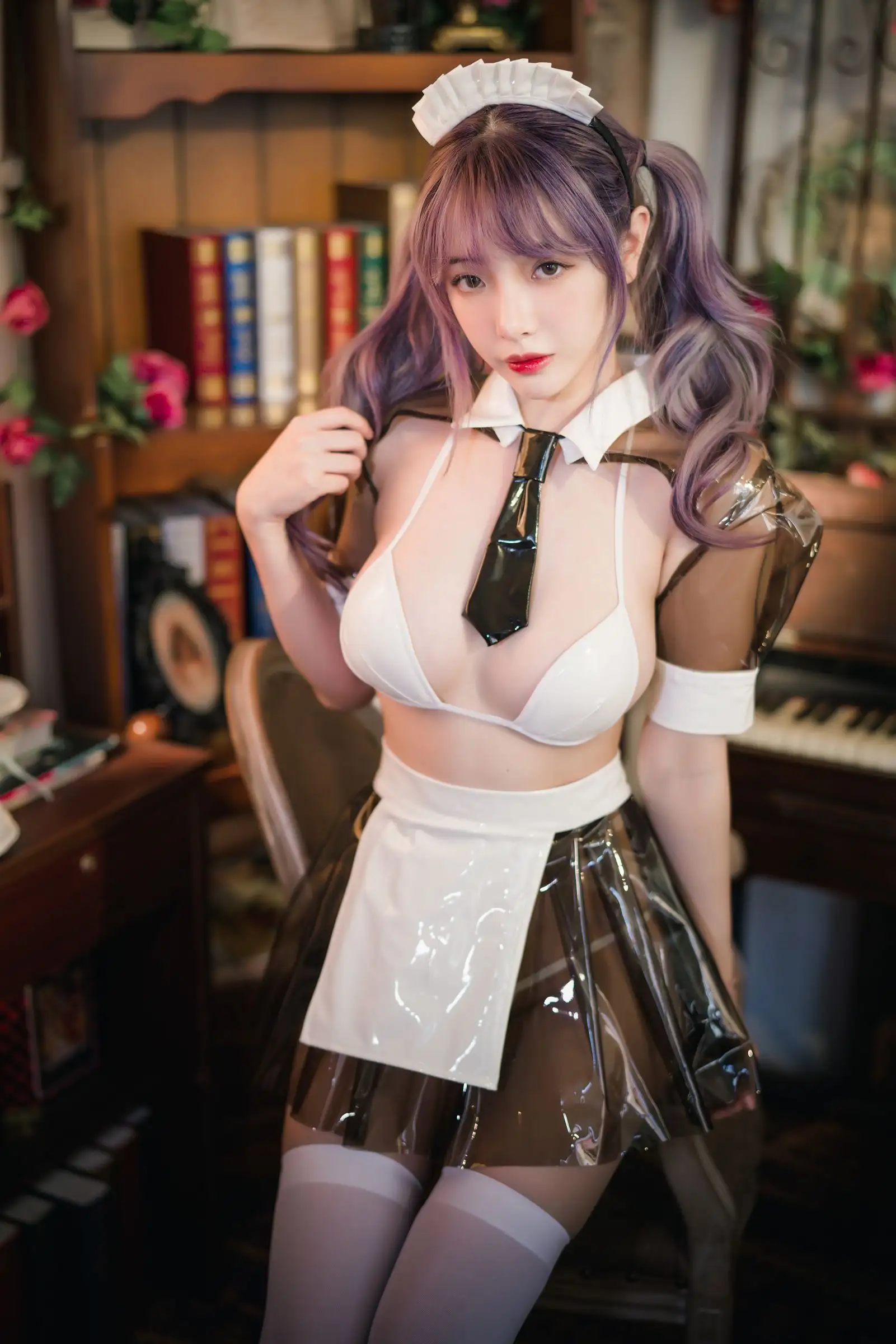 [雯妹不讲道理] NO.047 透明皮衣女仆