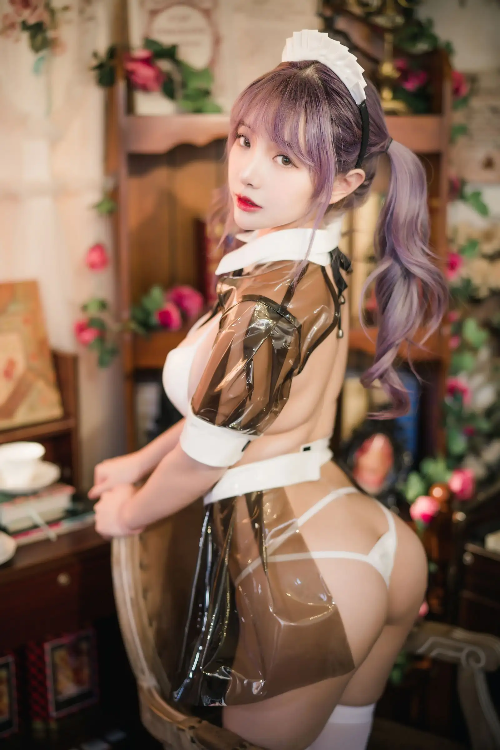 [雯妹不讲道理] NO.047 透明皮衣女仆
