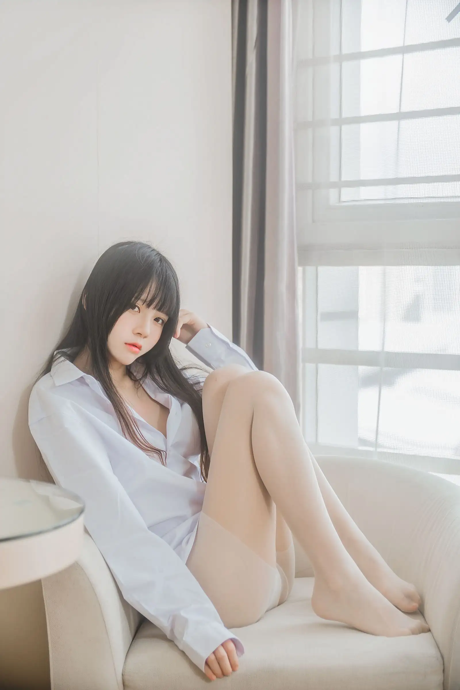 [桜桃喵] NO.002 白衬衫散发