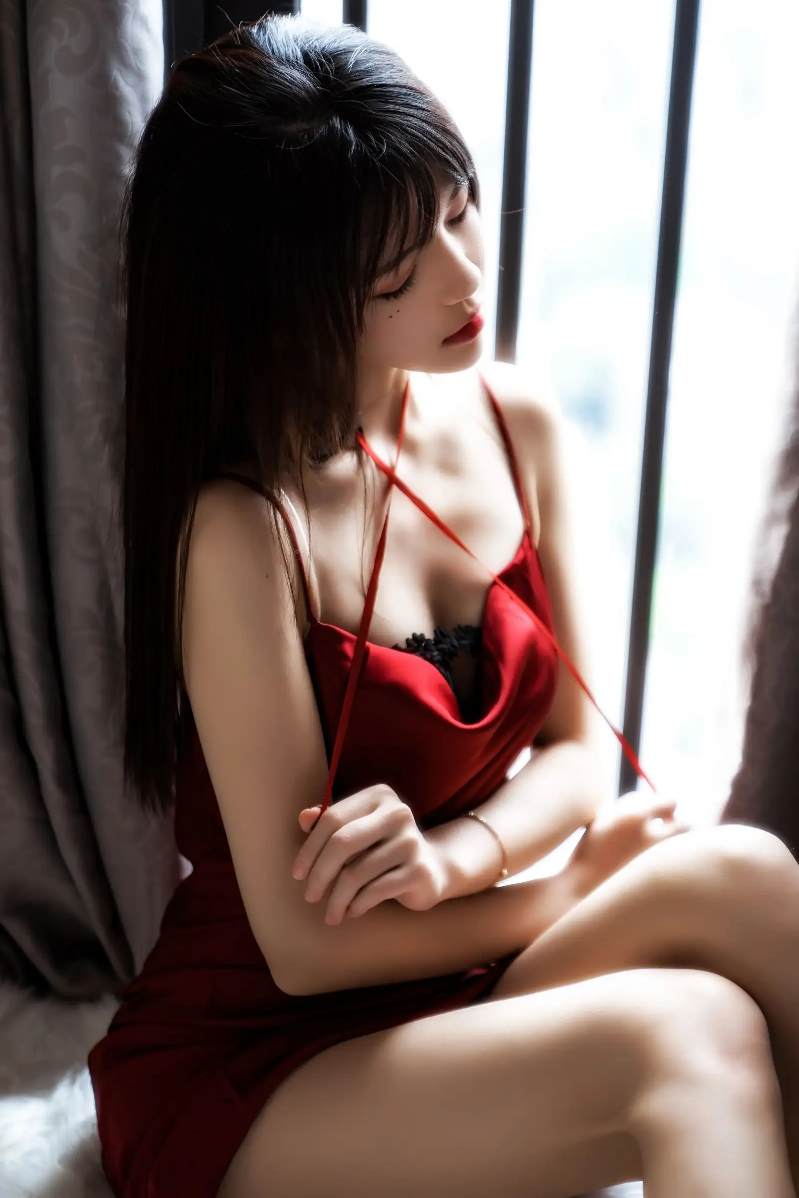 [桜桃喵] NO.077 千丝万缕的红