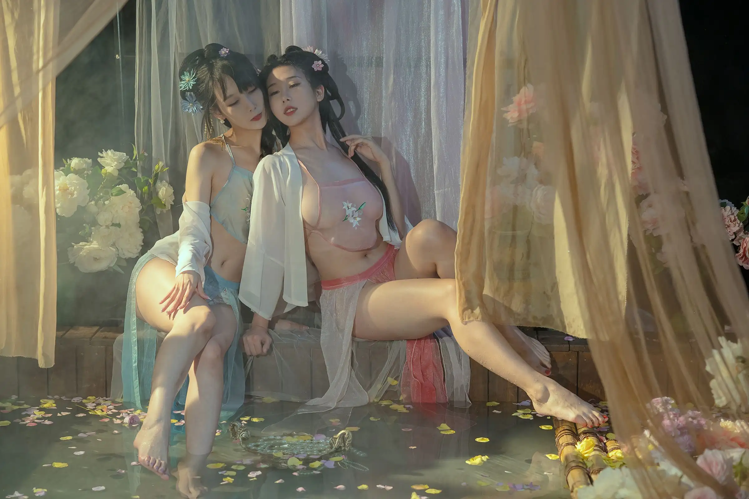 [云溪溪] NO.024 奶桃 水池