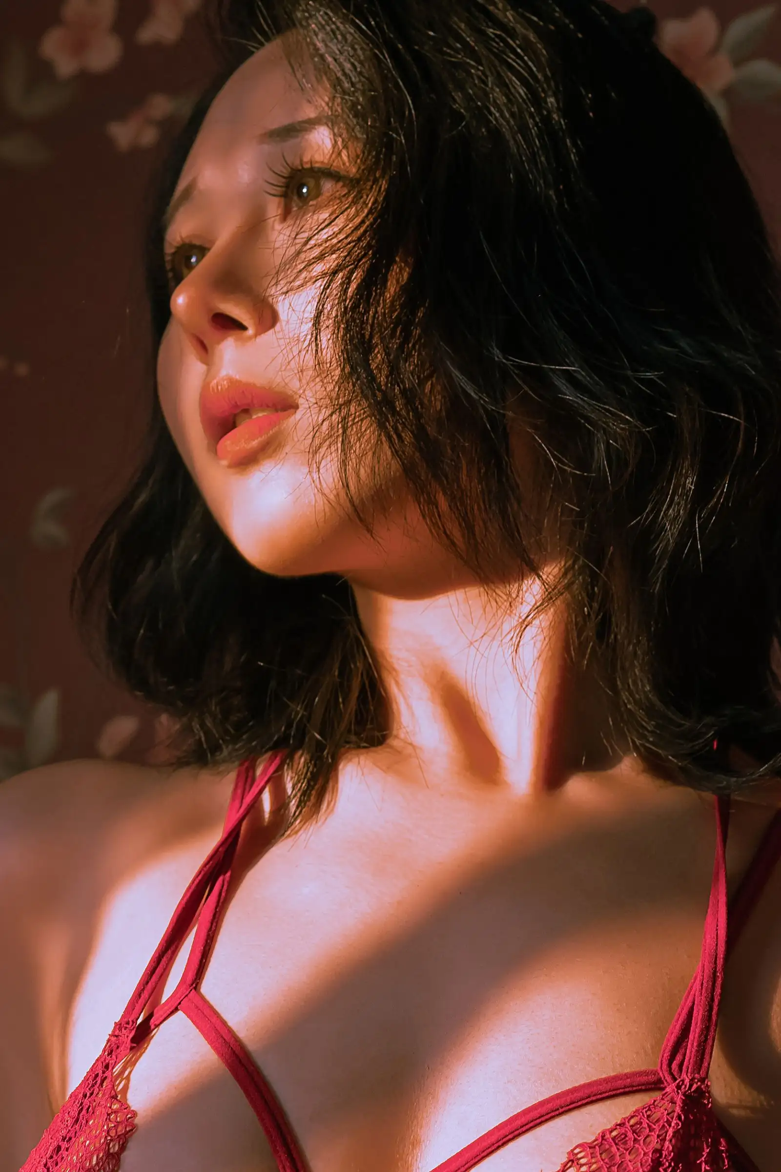 [云溪溪] NO.081 奶桃桃 红色情趣