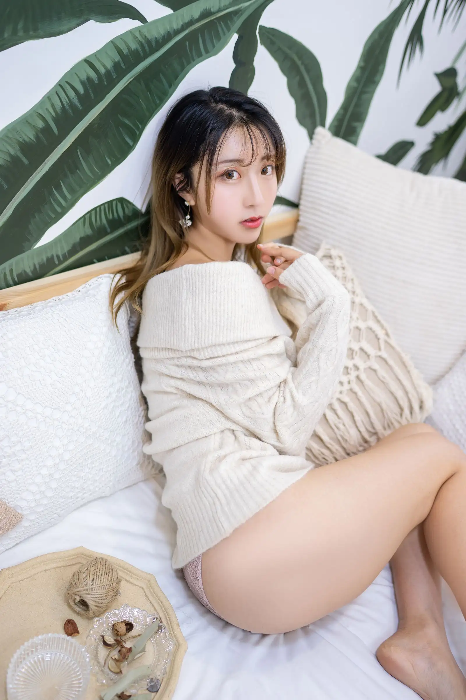[黑川] NO.032 年上彼女-白色毛衣